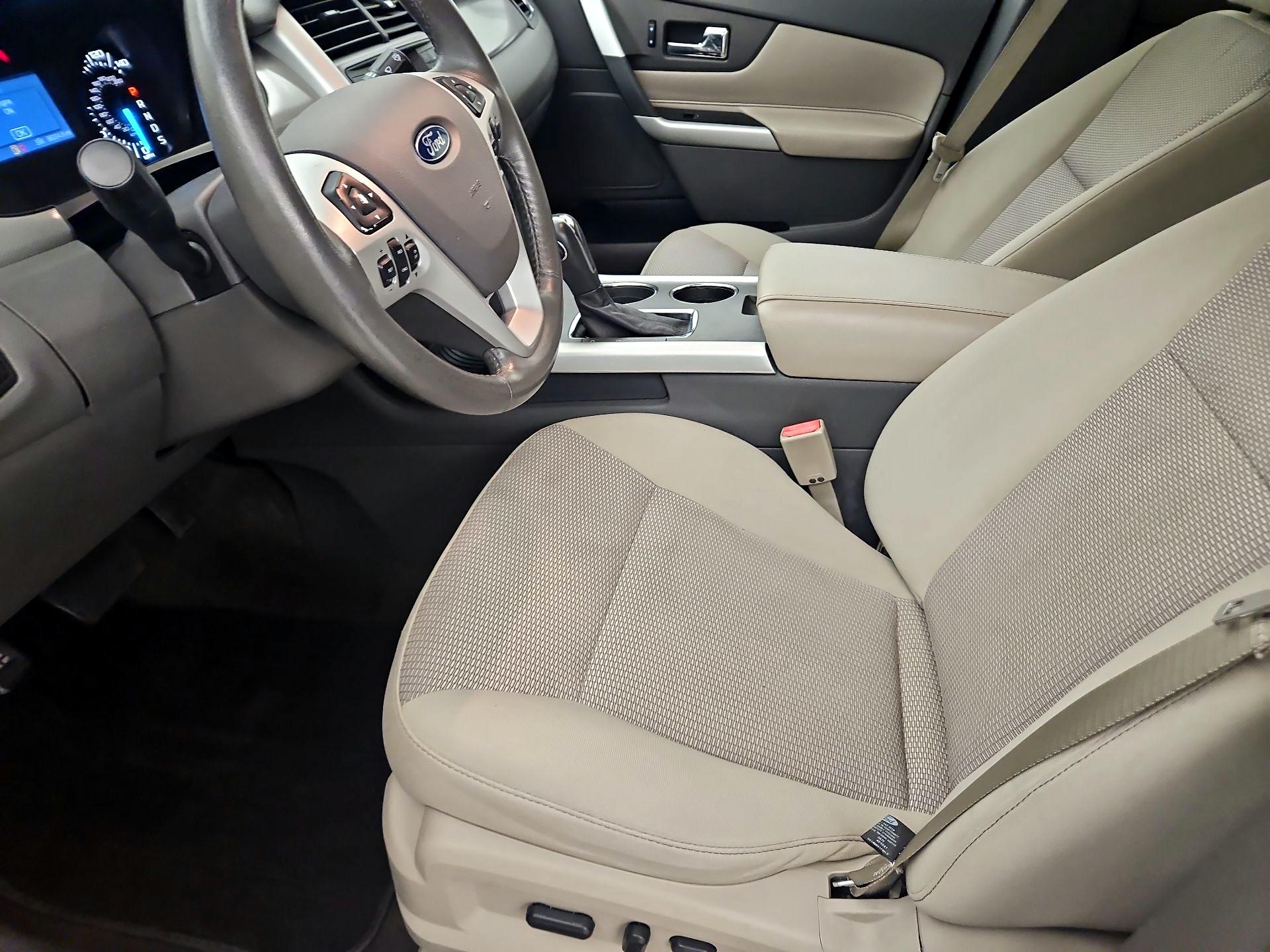Thumbnail: 2013 Ford Edge - 11