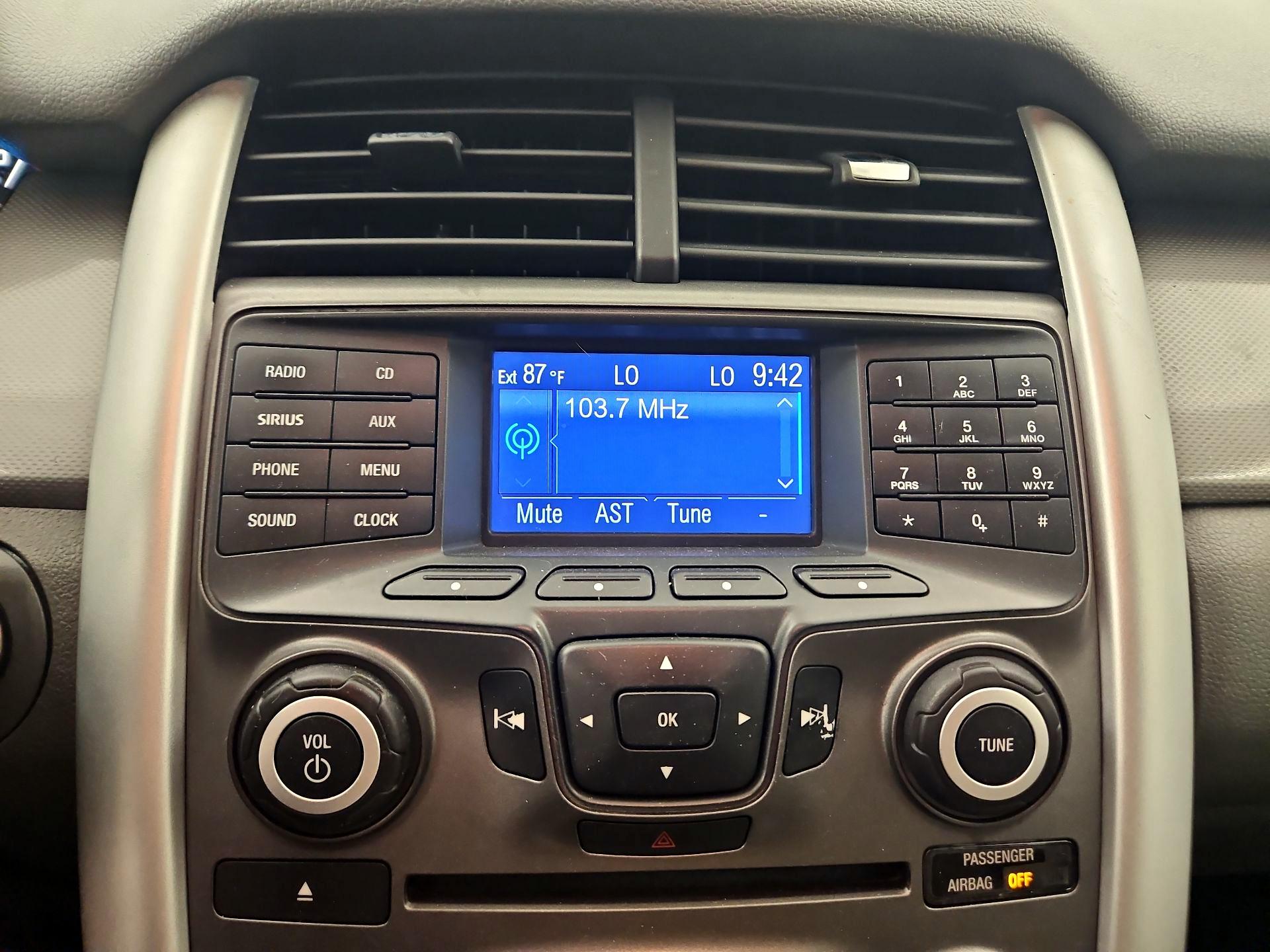 Thumbnail: 2013 Ford Edge - 14