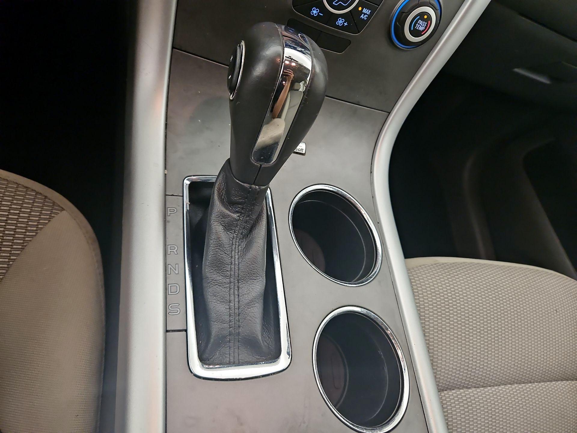 Thumbnail: 2013 Ford Edge - 16