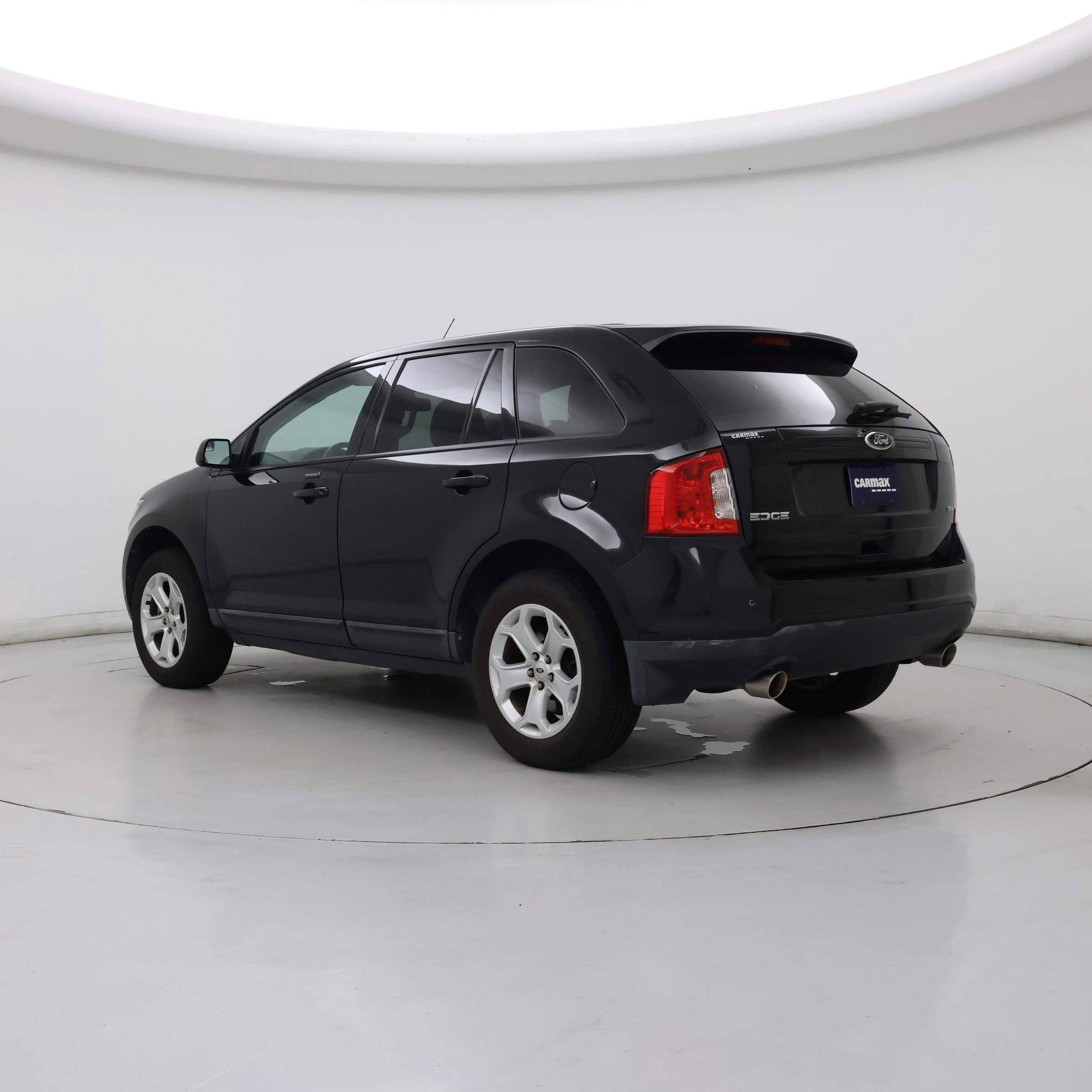 Thumbnail: 2013 Ford Edge - 2