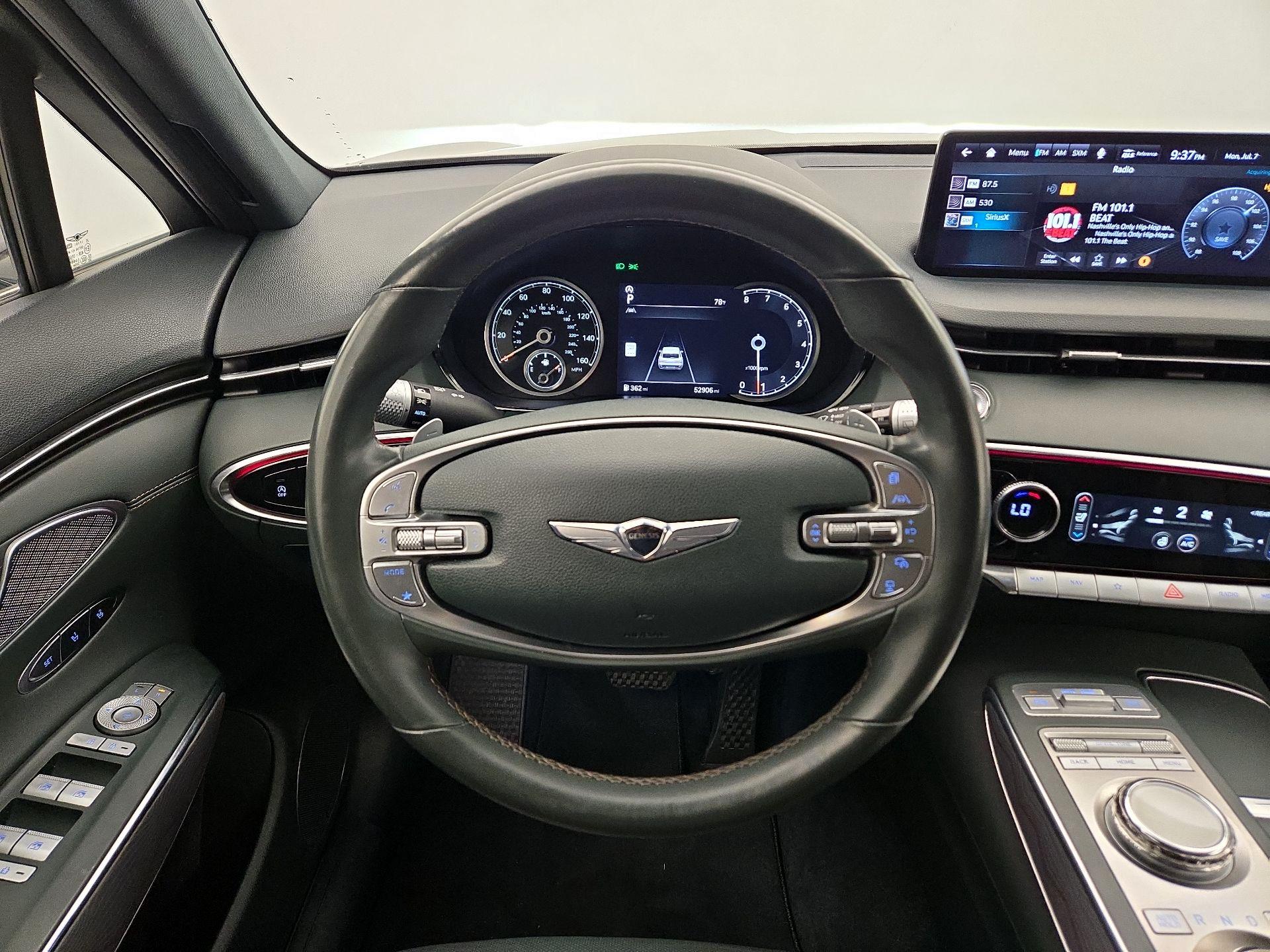 Thumbnail: 2023 Genesis GV70 - 10