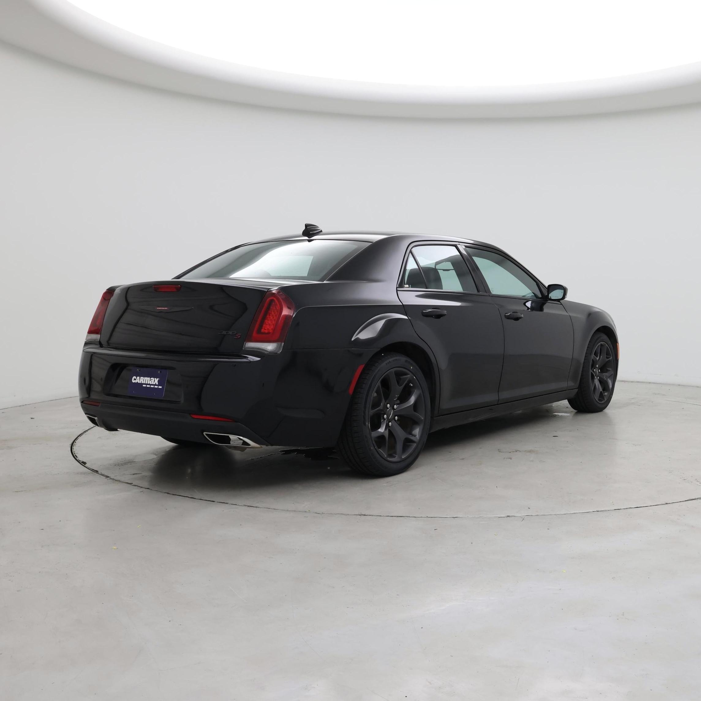 Thumbnail: 2022 Chrysler 300 - 8