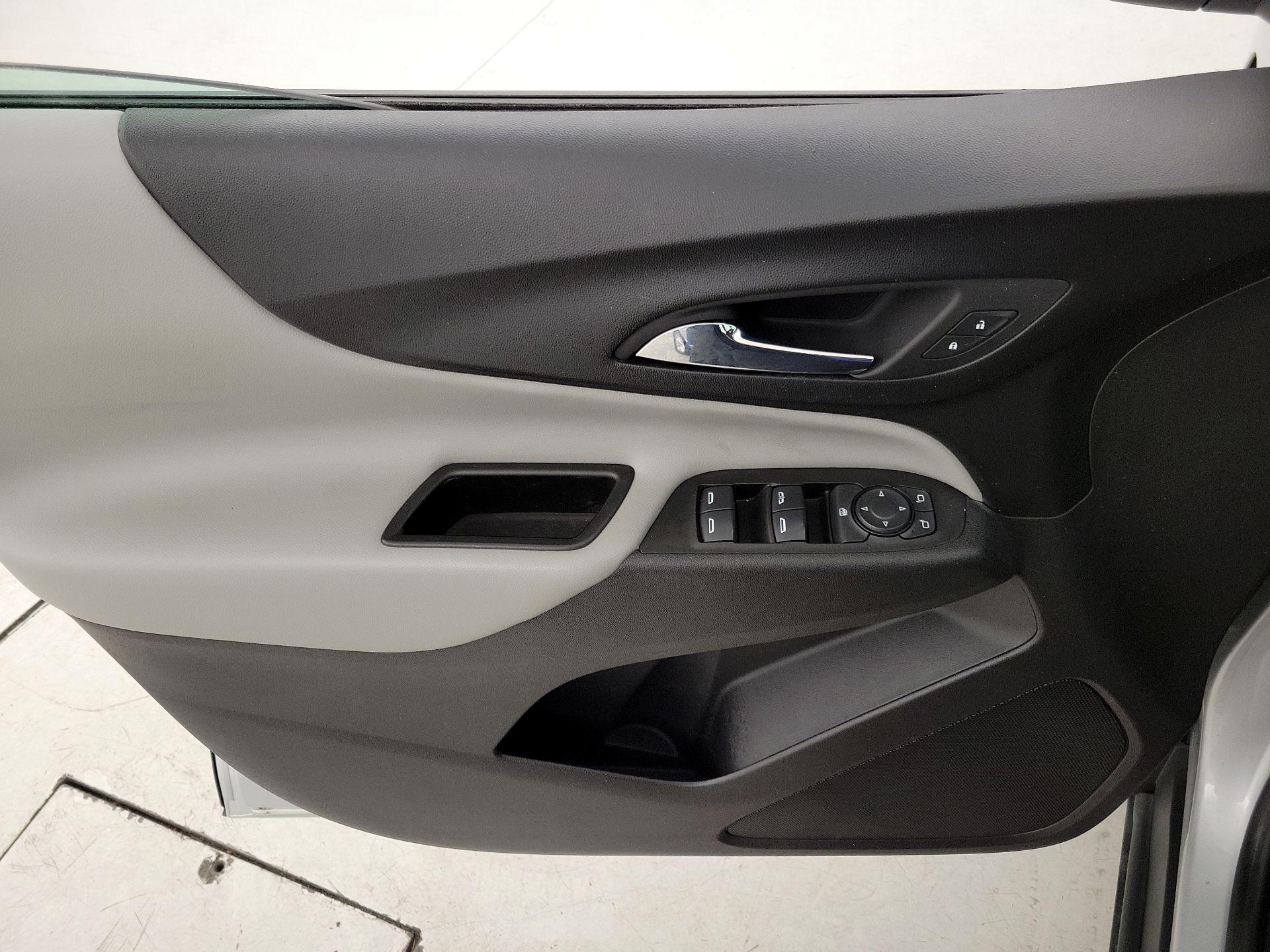 Thumbnail: 2020 Chevrolet Equinox - 12