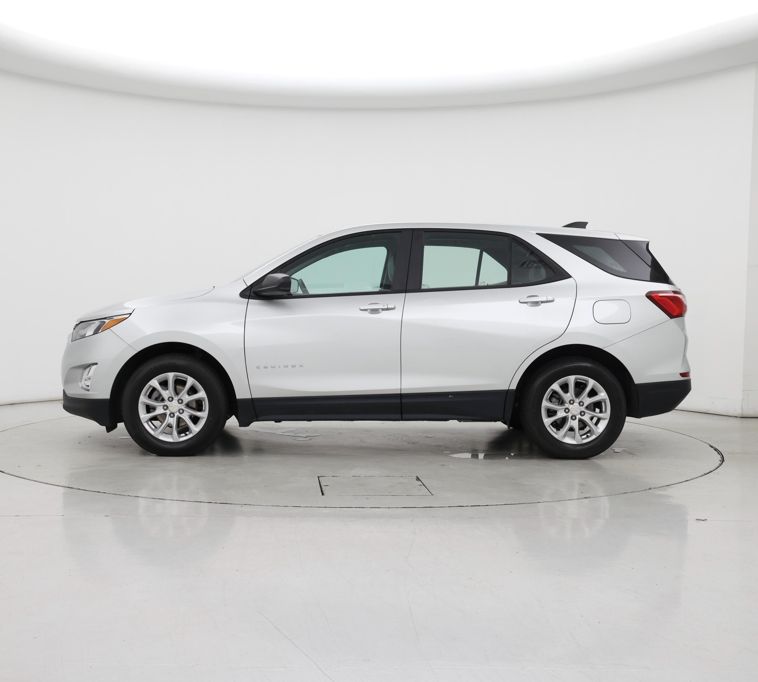 Thumbnail: 2020 Chevrolet Equinox - 3