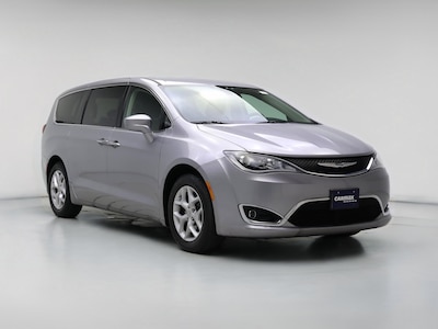 2018 Chrysler Pacifica Touring Plus -
                Milwaukee, WI