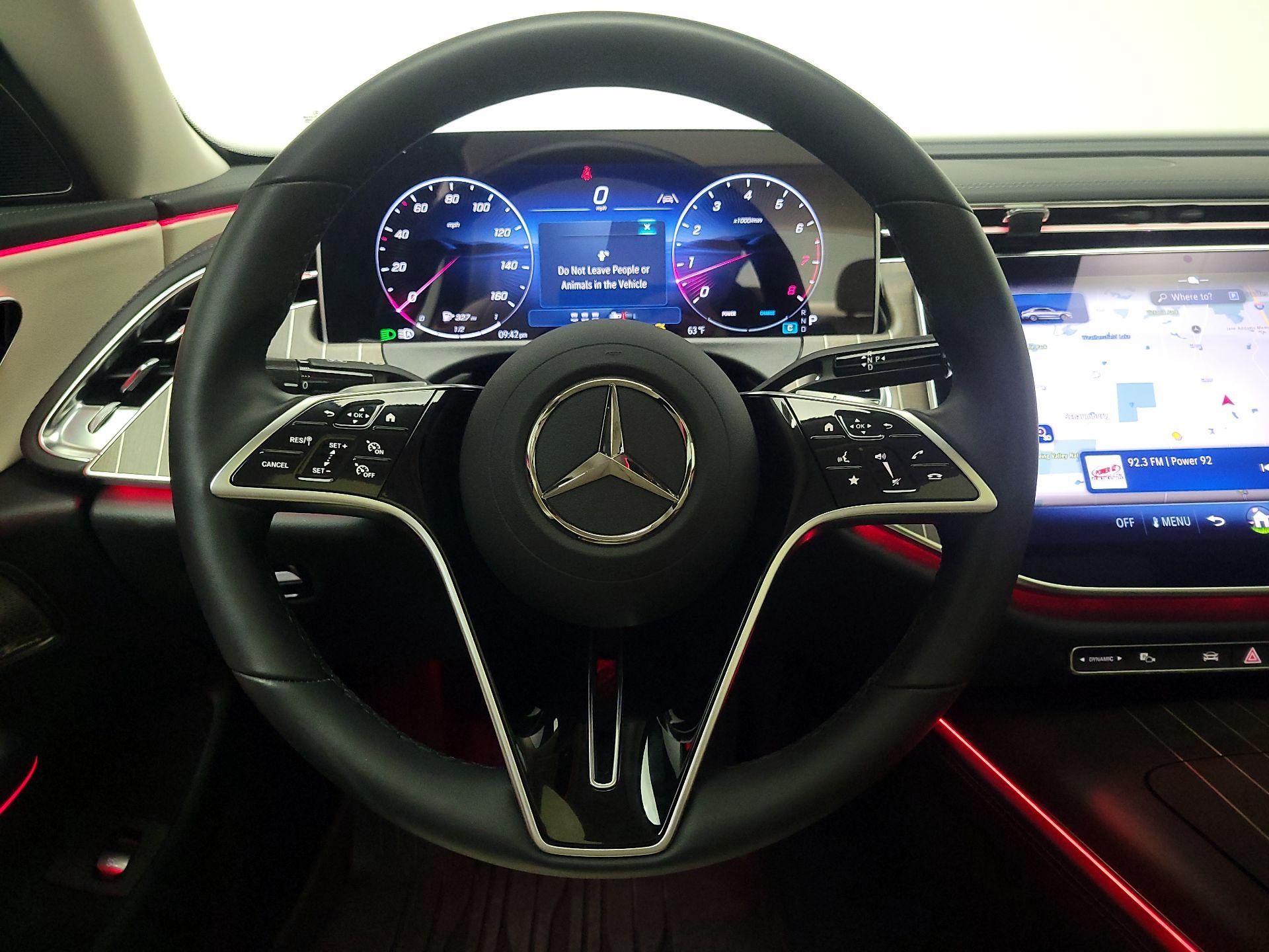 Thumbnail: 2024 Mercedes-Benz E-Class - 10