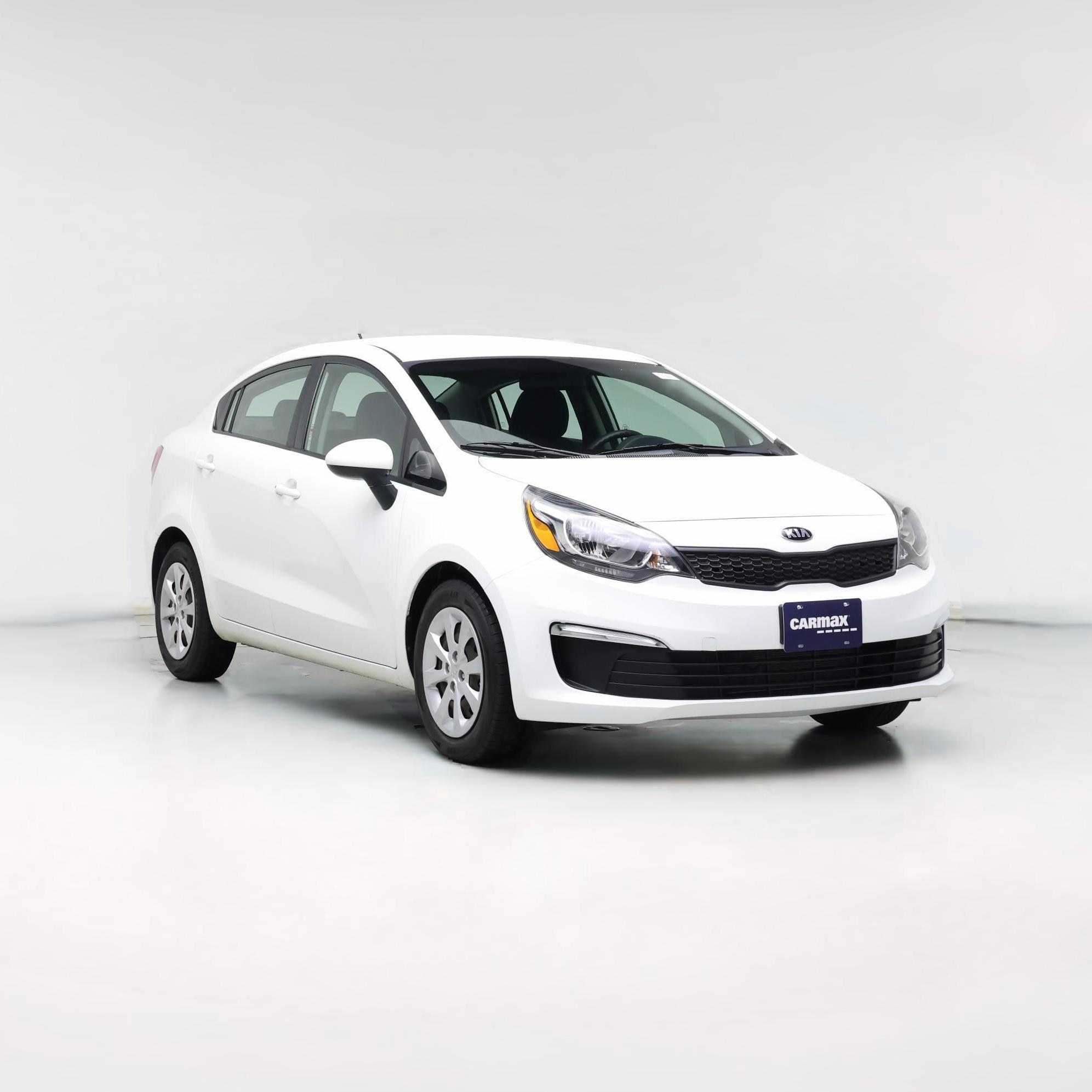 Thumbnail: 2016 Kia Rio - 1