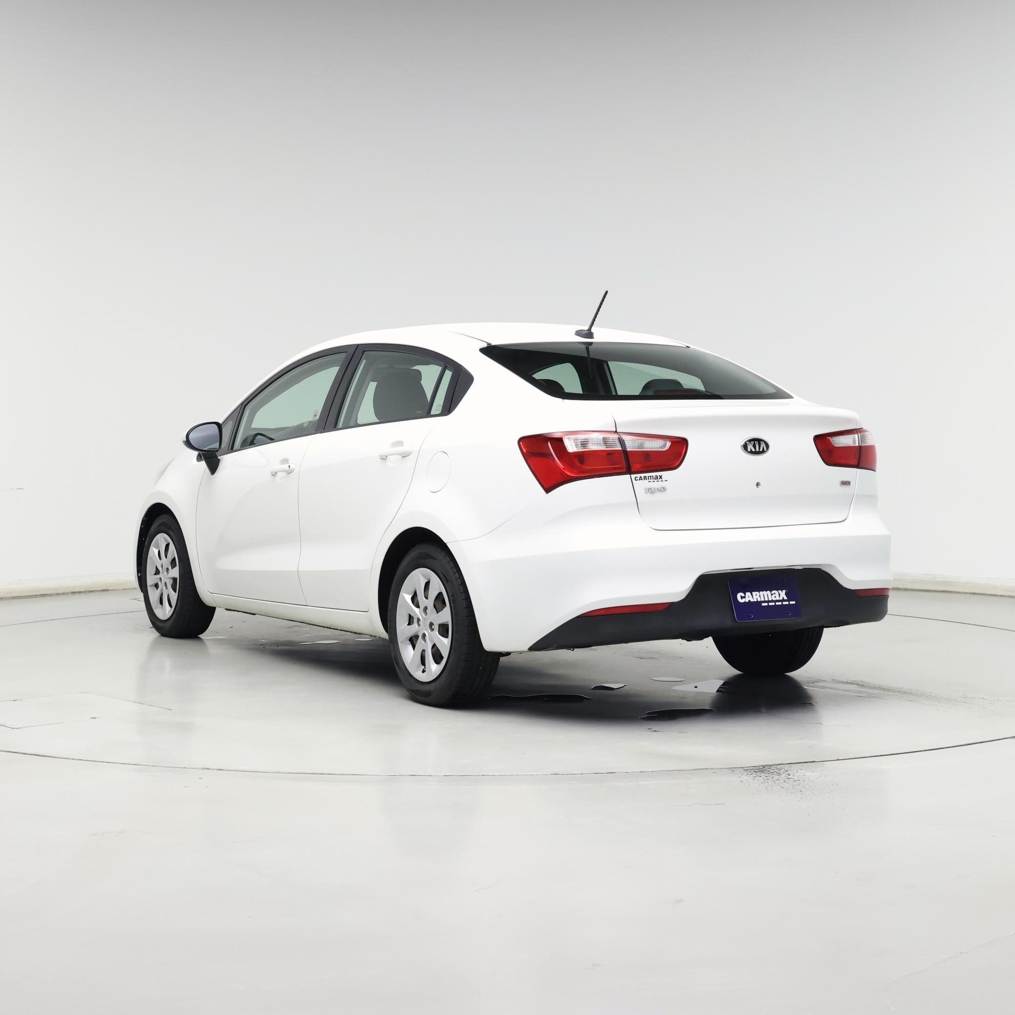 Thumbnail: 2016 Kia Rio - 2