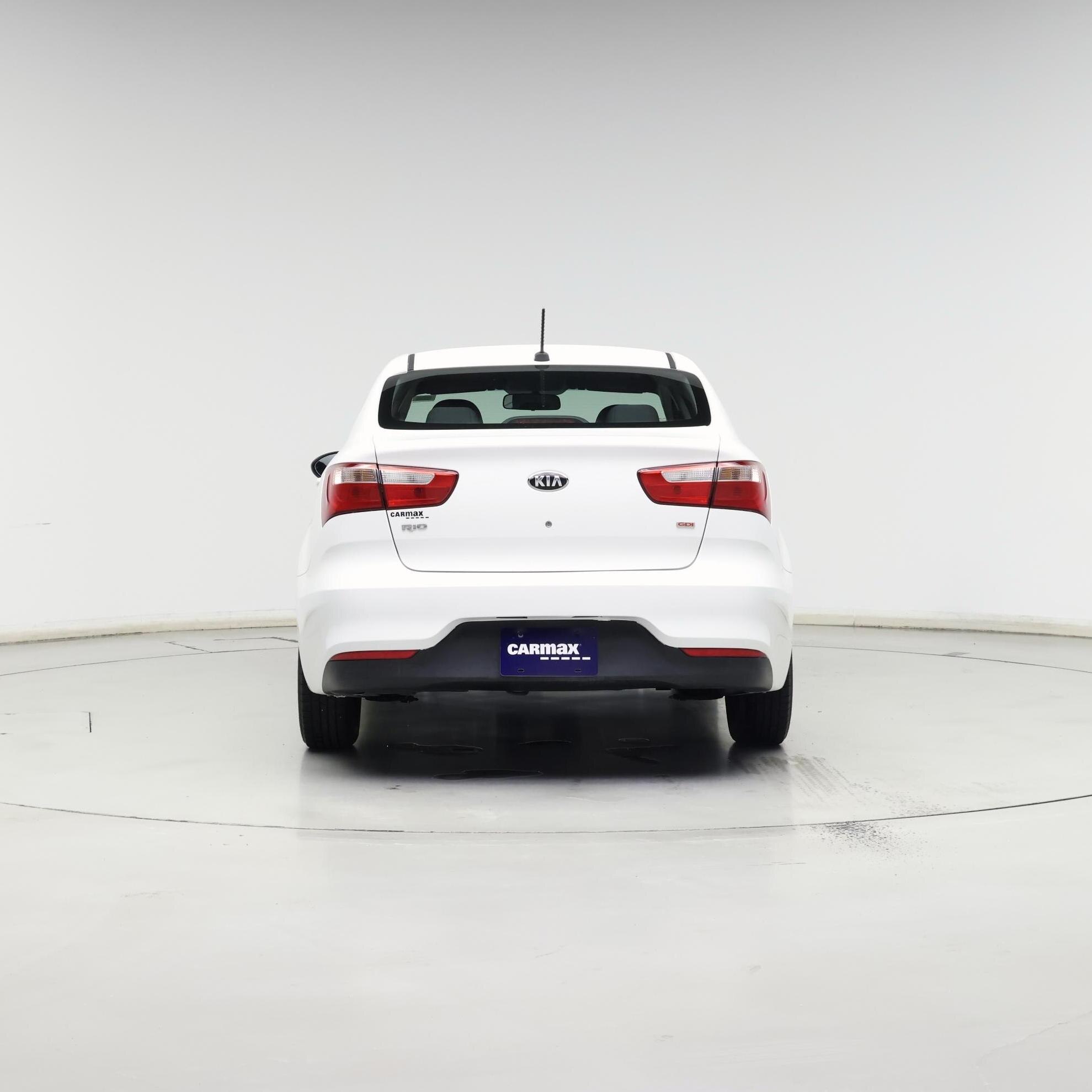 Thumbnail: 2016 Kia Rio - 6