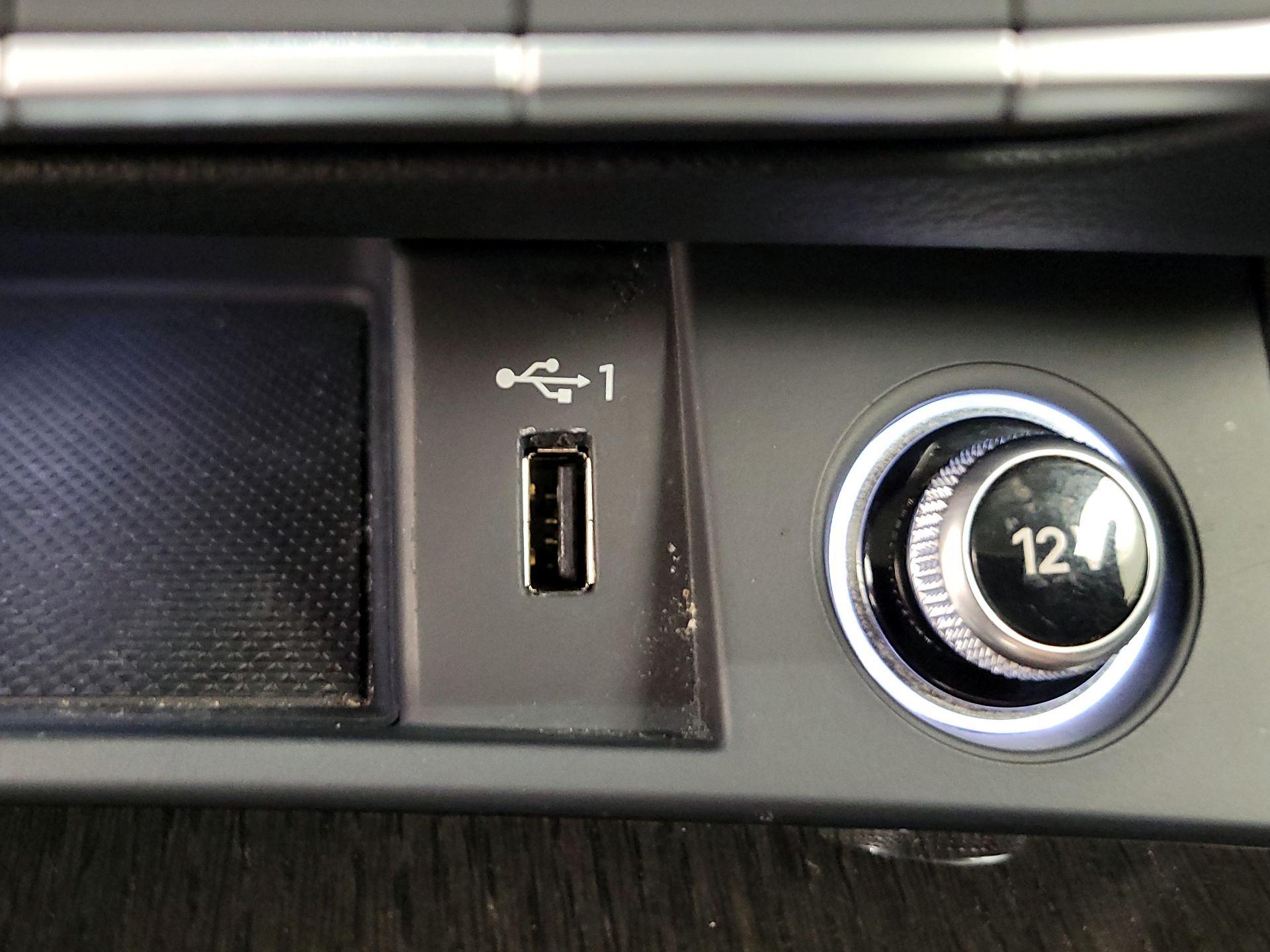 Thumbnail: 2019 Audi Q5 - 19