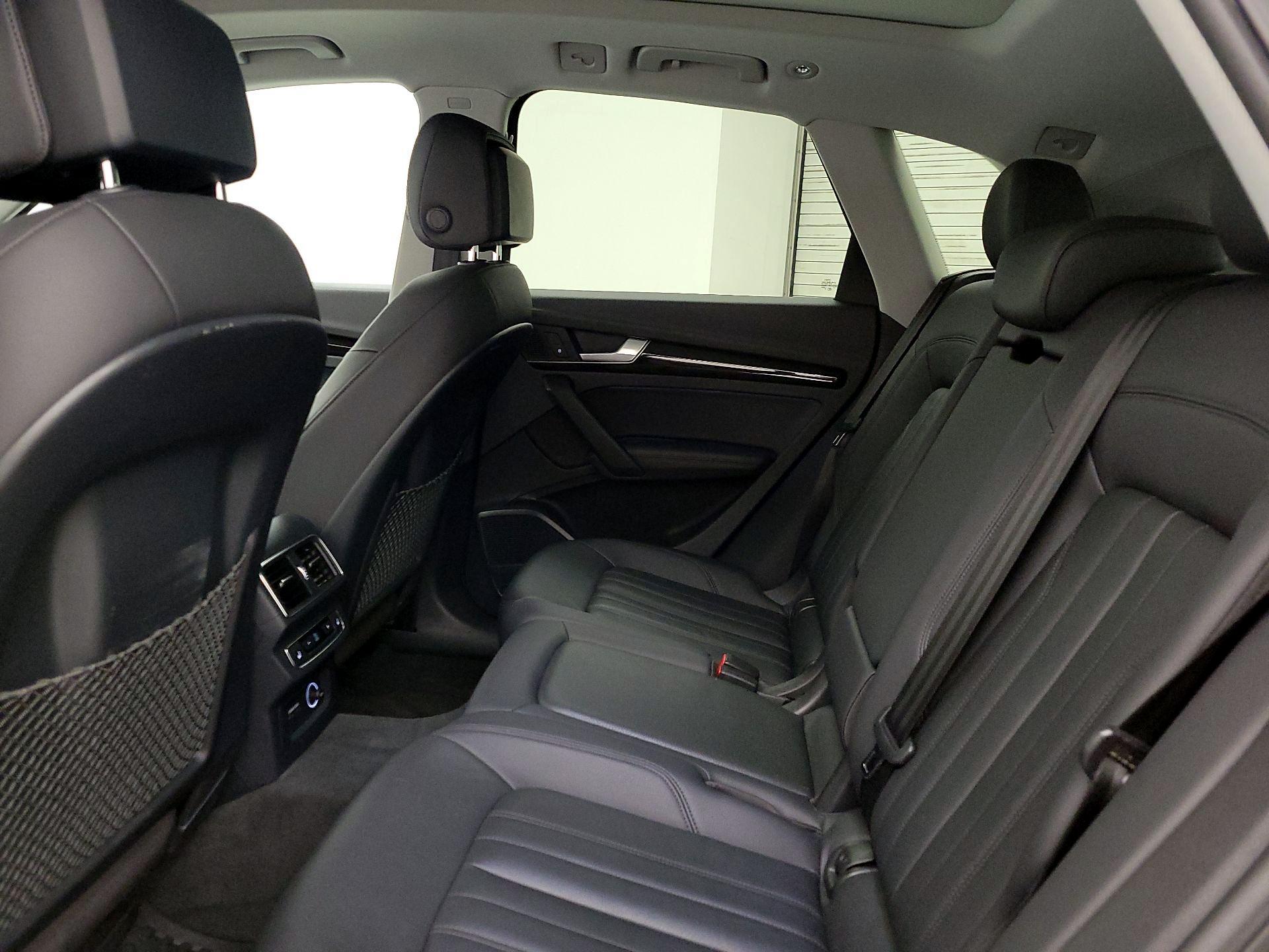Thumbnail: 2019 Audi Q5 - 20