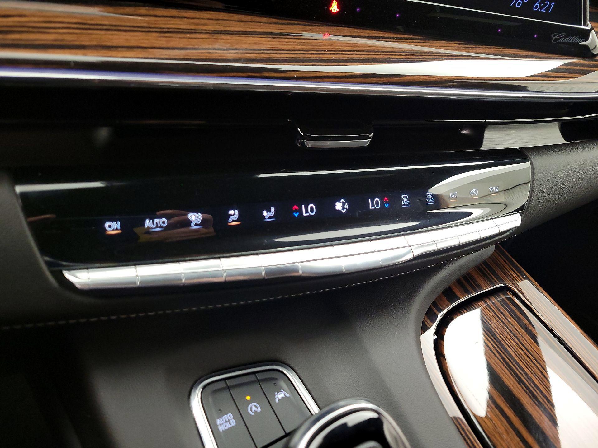 Thumbnail: 2024 Cadillac Escalade - 17