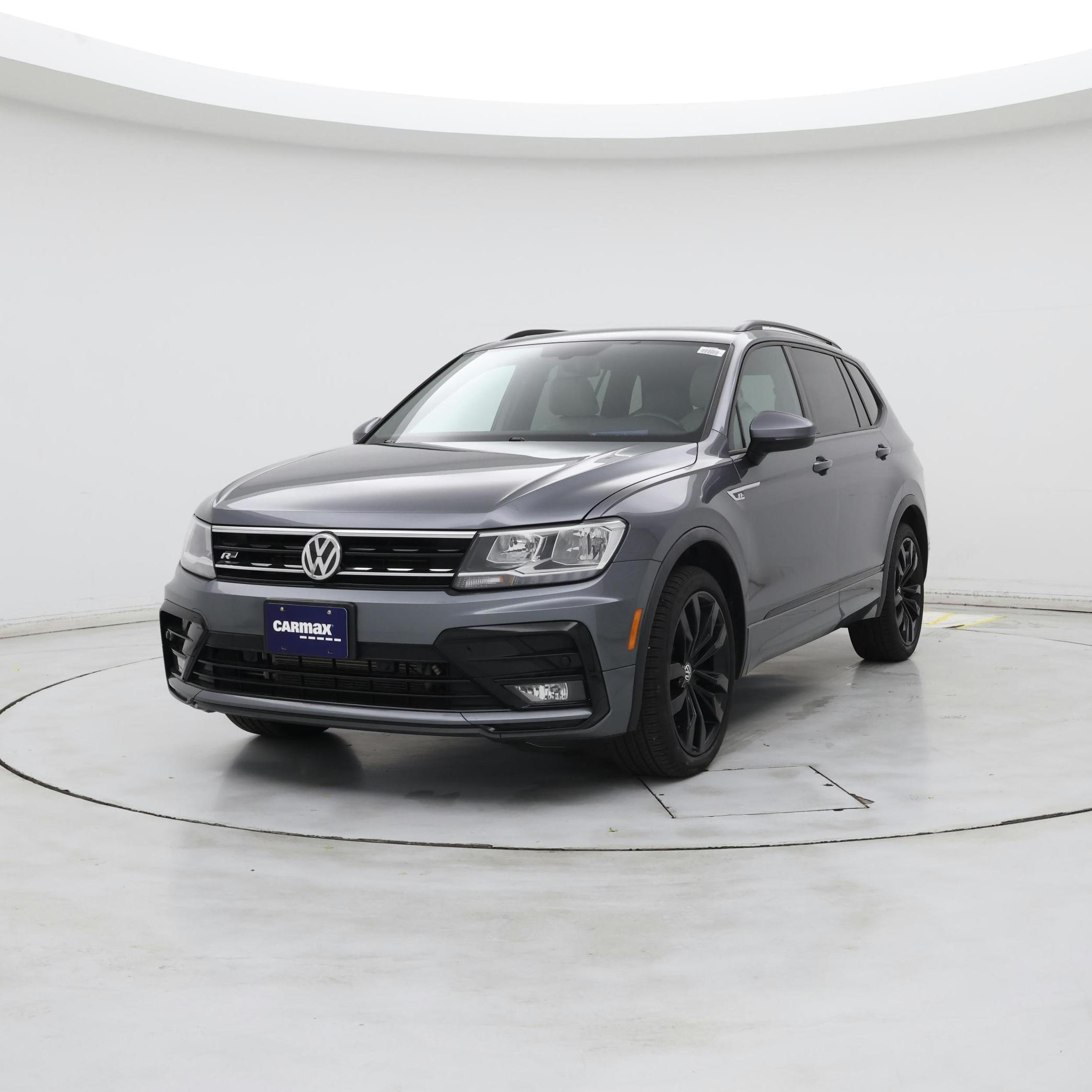 Thumbnail: 2021 Volkswagen Tiguan - 4