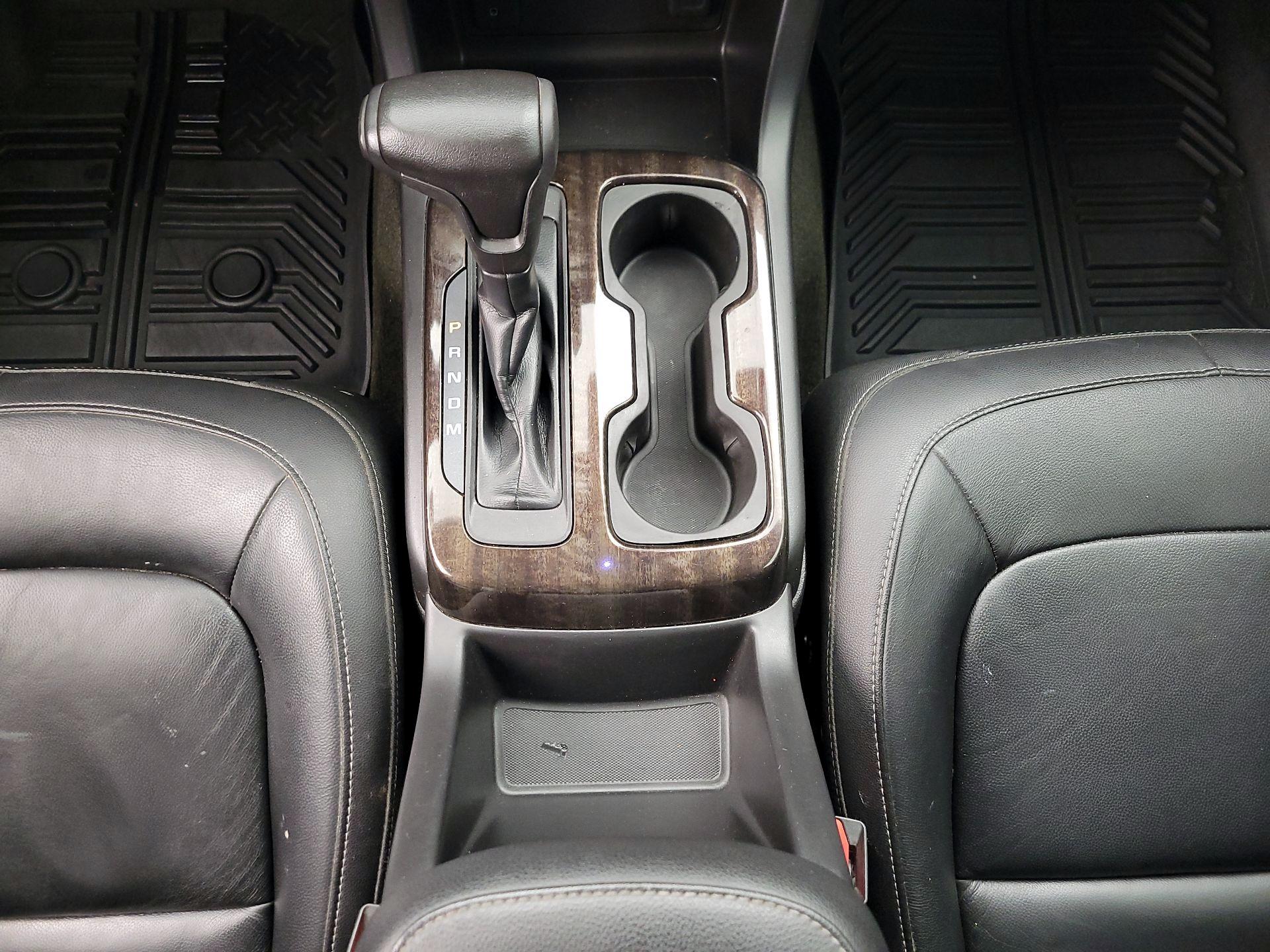 Thumbnail: 2016 GMC Canyon - 18
