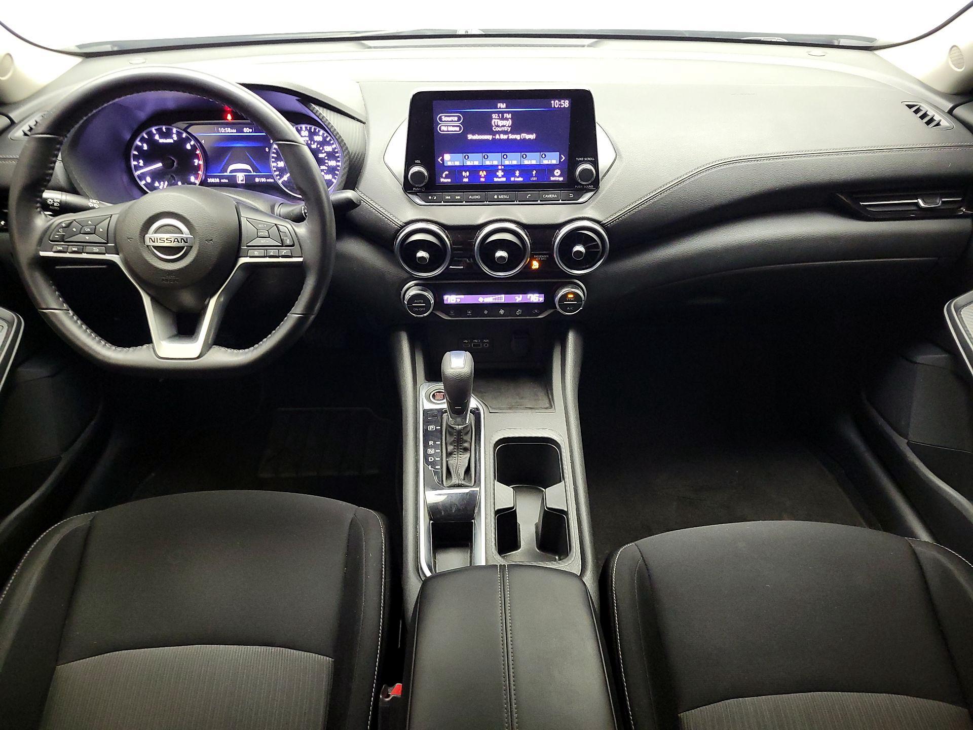 Thumbnail: 2020 Nissan Sentra - 9
