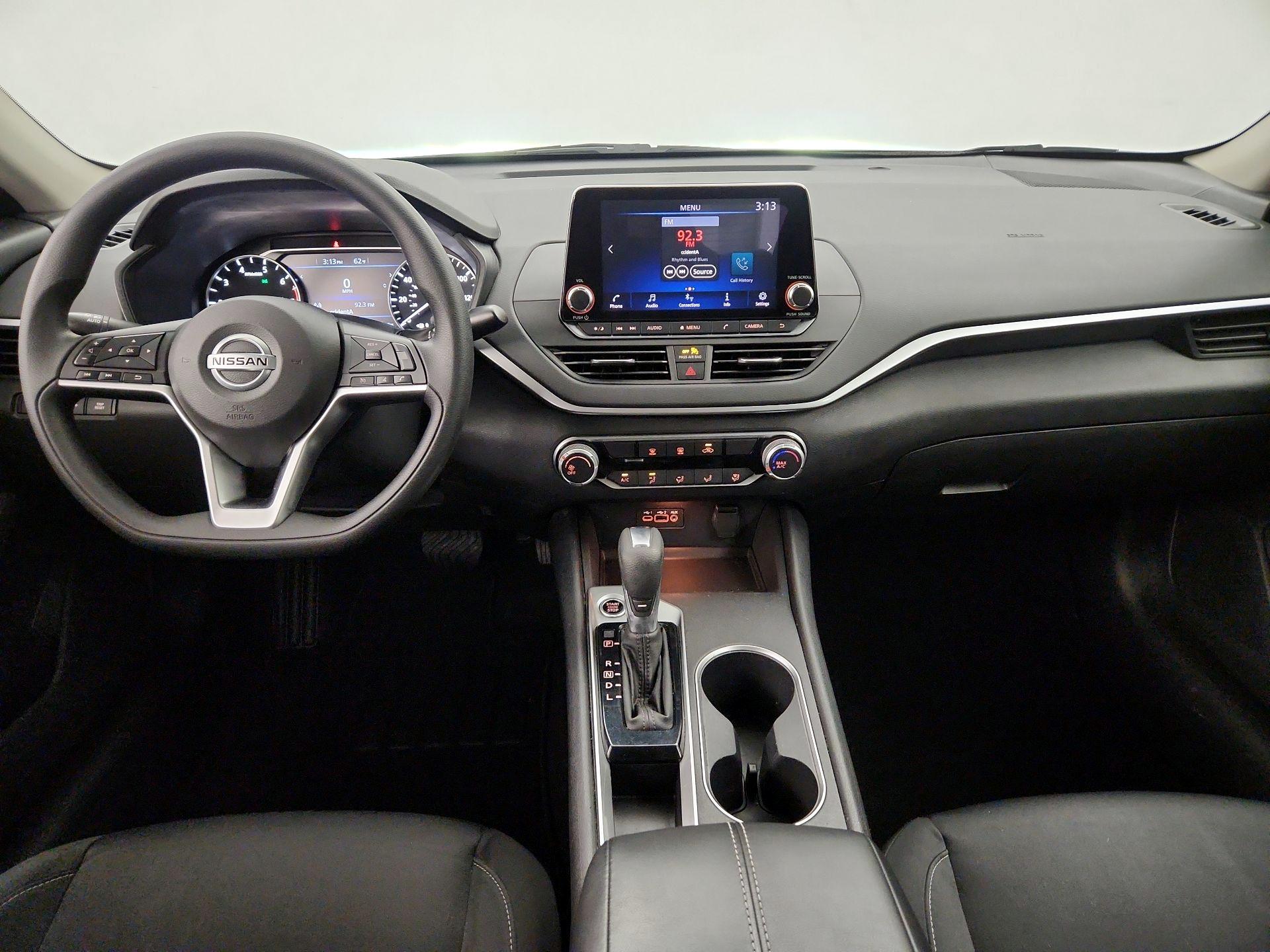 Thumbnail: 2022 Nissan Altima - 9