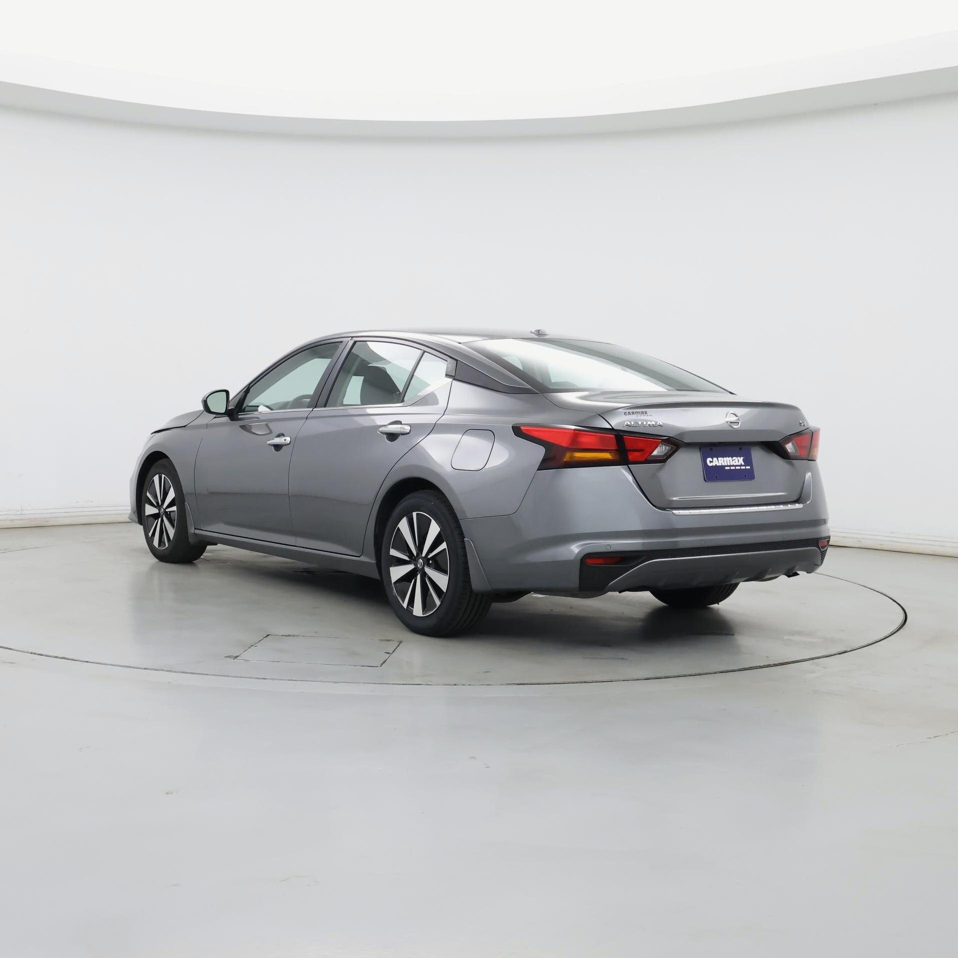 Thumbnail: 2022 Nissan Altima - 2