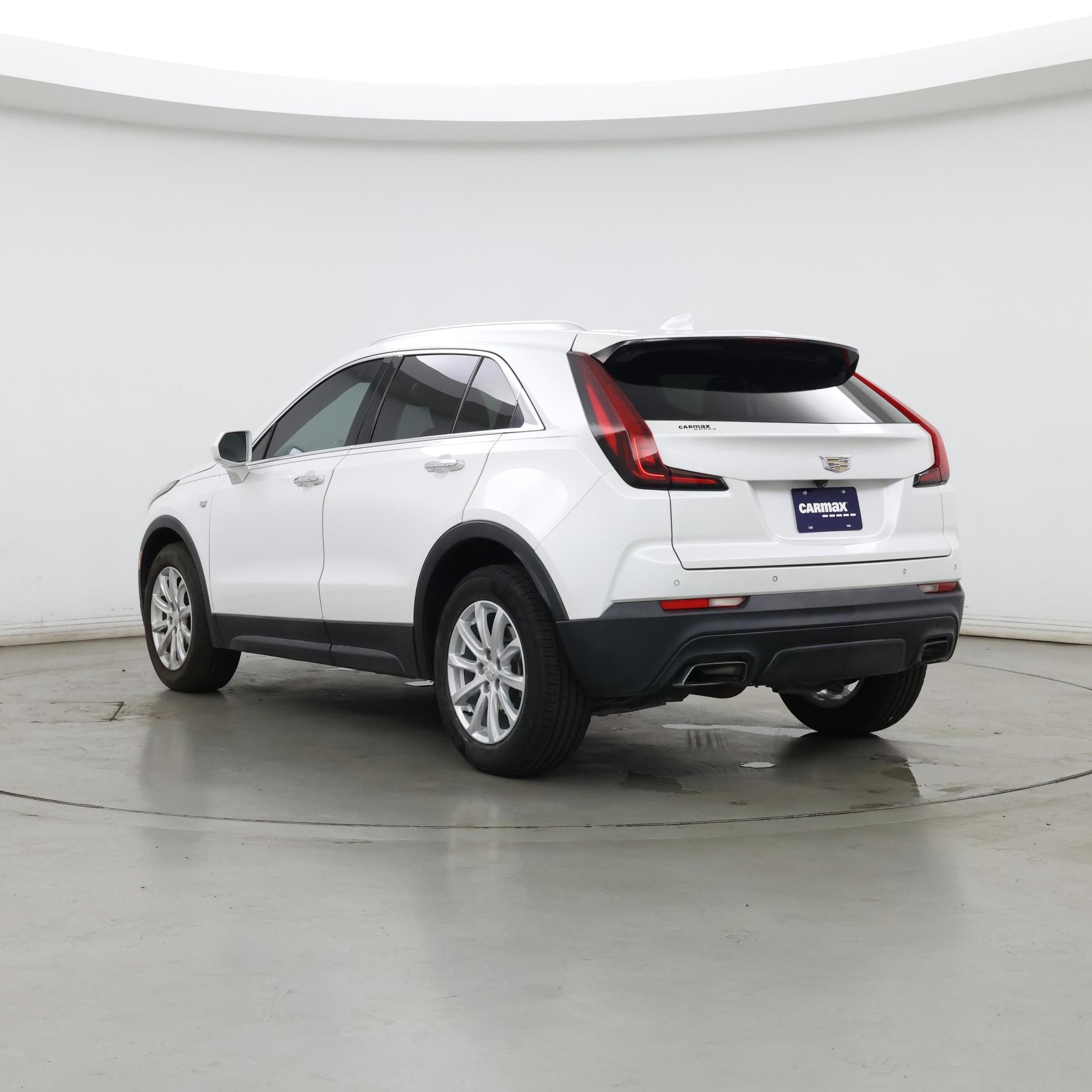 Thumbnail: 2019 Cadillac XT4 - 2