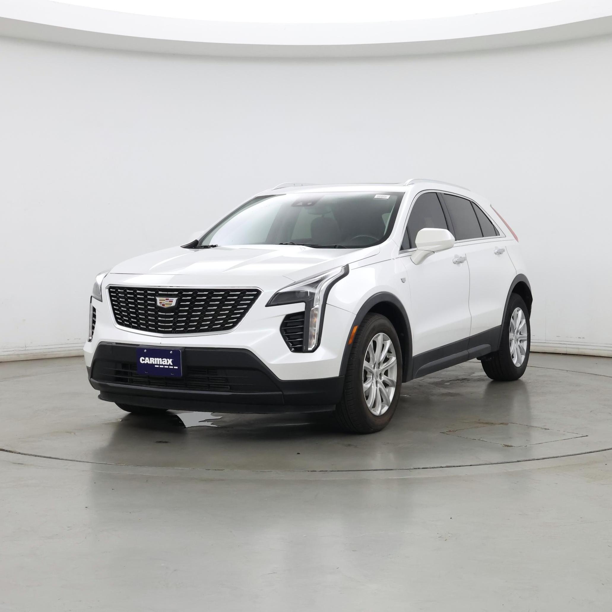 Thumbnail: 2019 Cadillac XT4 - 4
