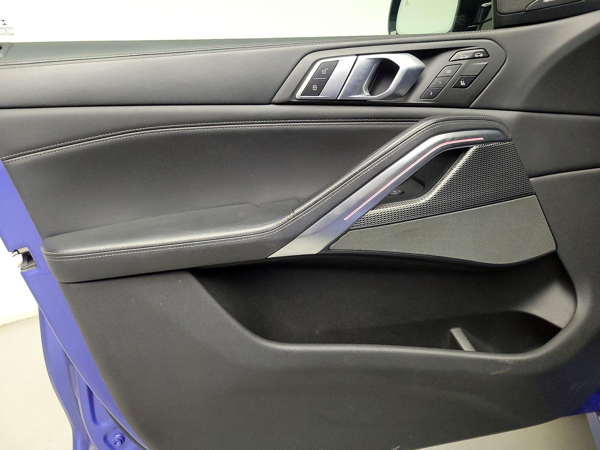Thumbnail: 2020 BMW X6 - 12