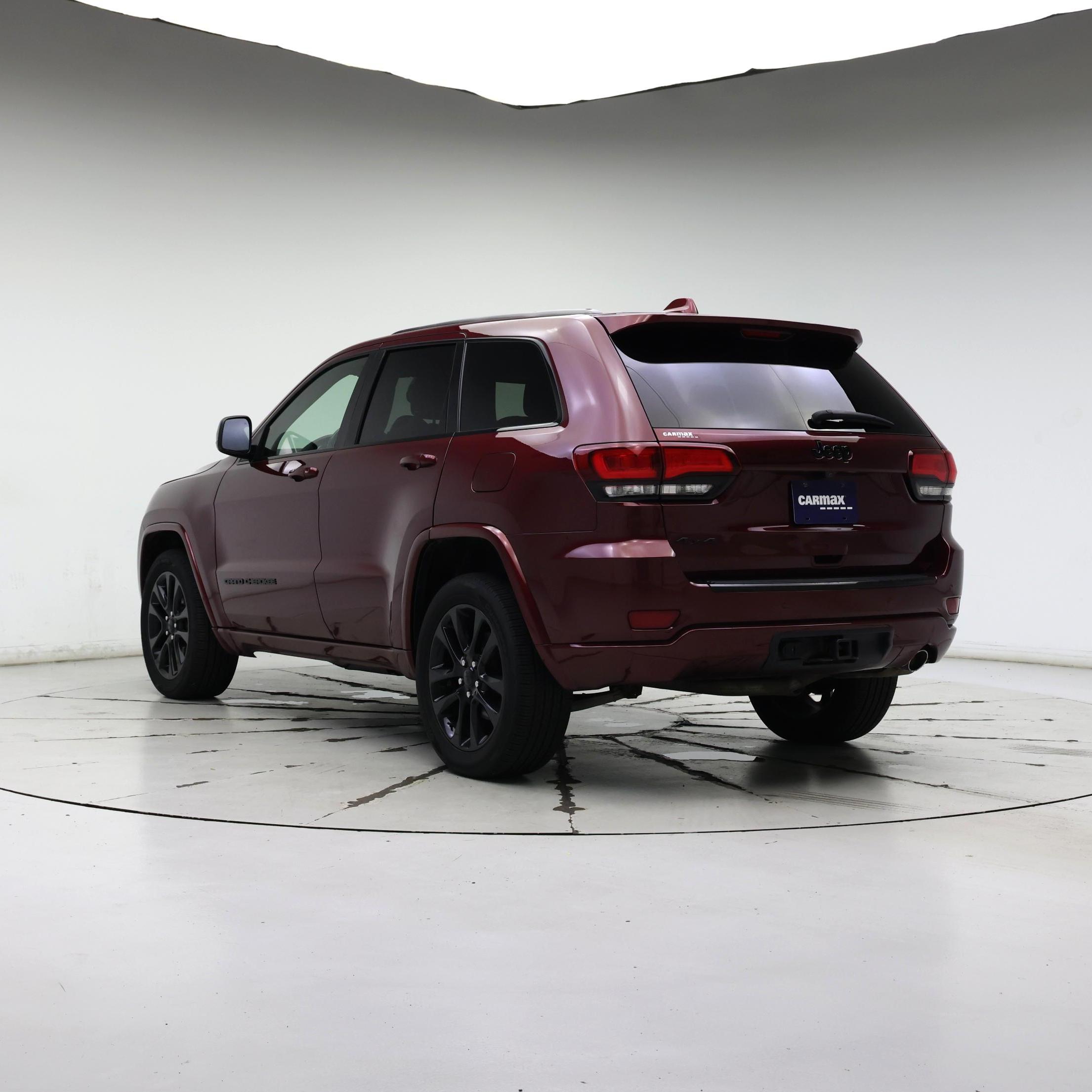 Thumbnail: 2018 Jeep Grand Cherokee - 2