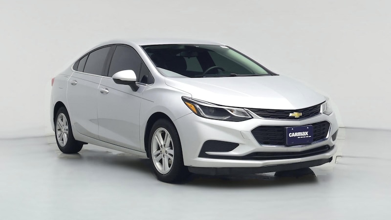 2016 Chevrolet Cruze LT Hero Image