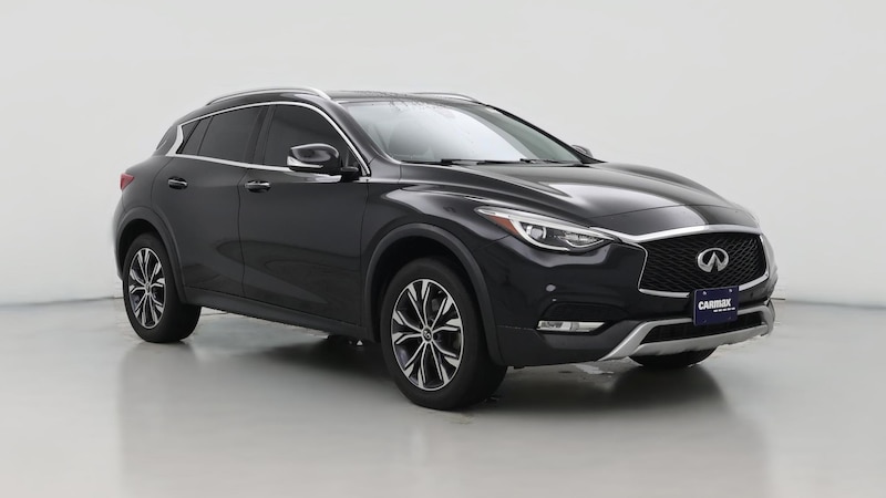 2017 INFINITI QX30 Premium Hero Image
