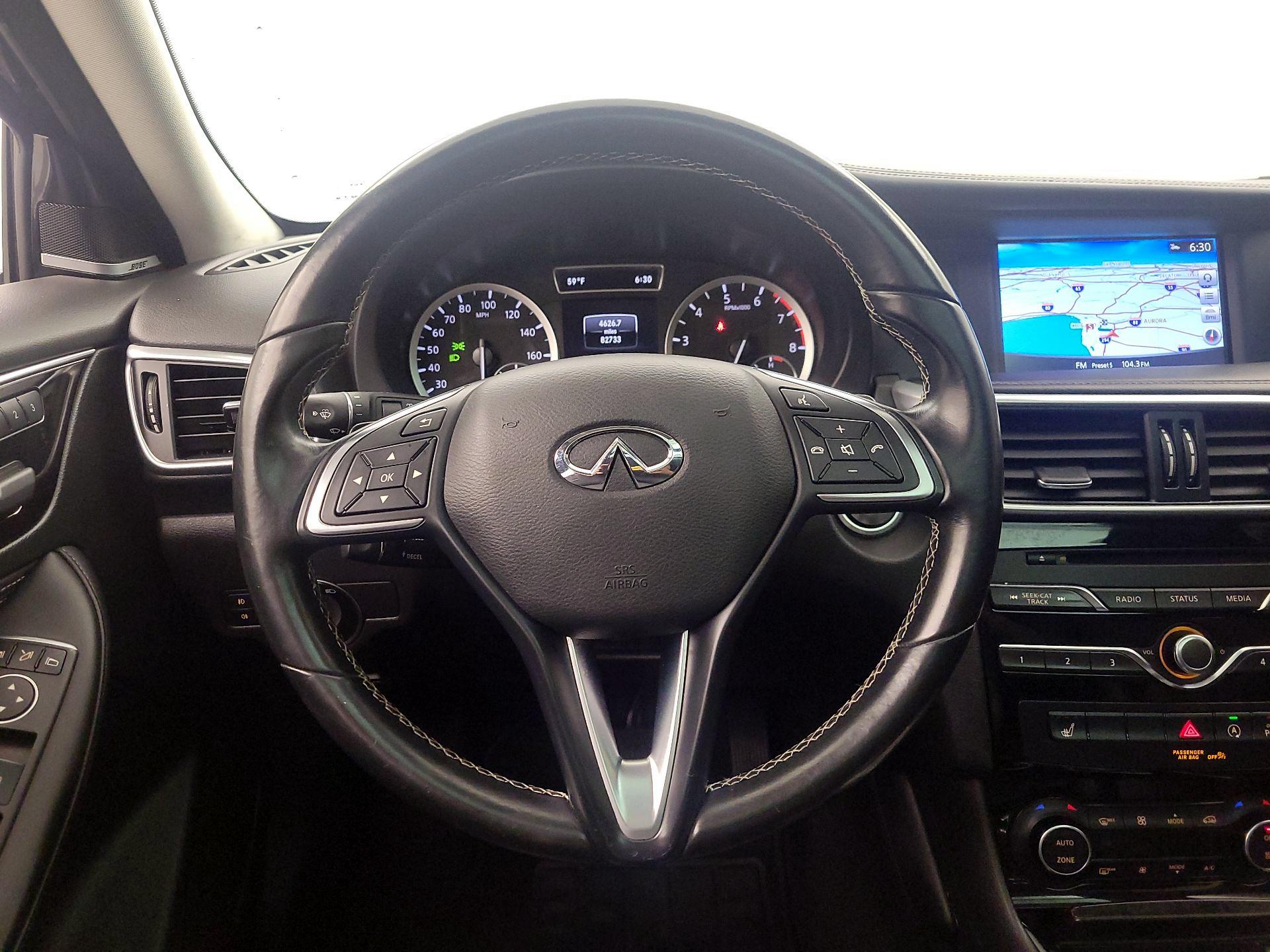 Thumbnail: 2017 INFINITI QX30 - 10