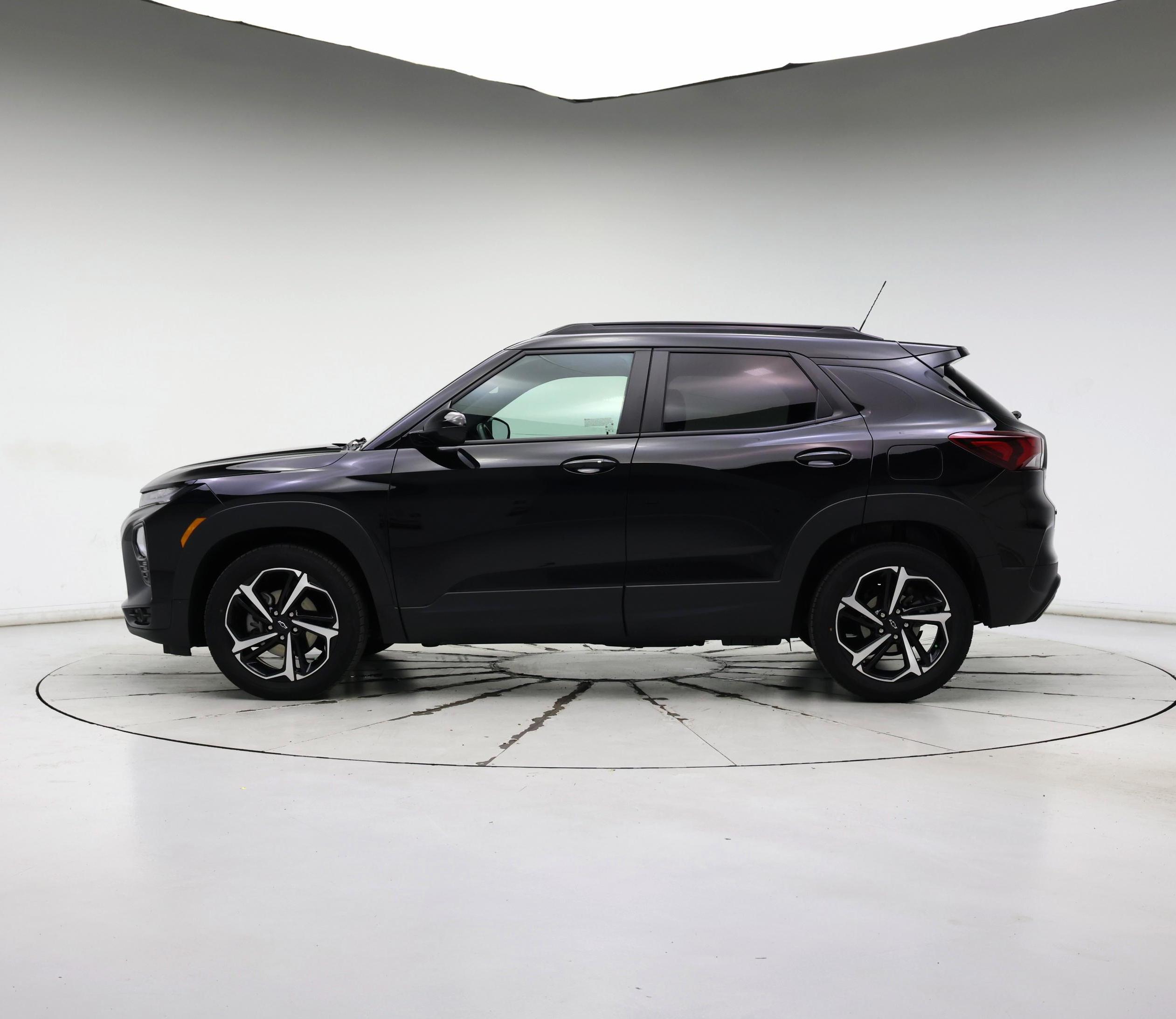 Thumbnail: 2022 Chevrolet TrailBlazer - 3
