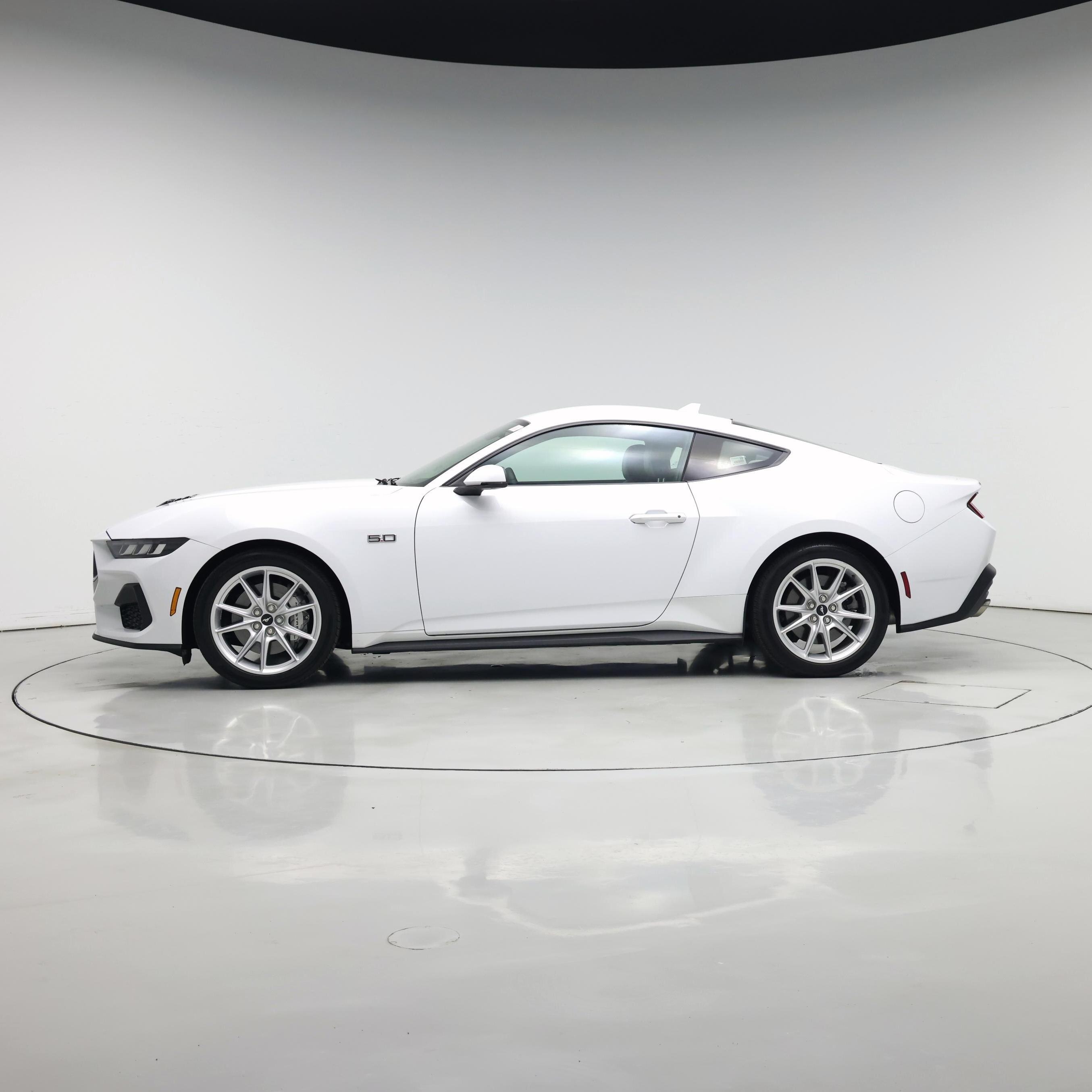 Thumbnail: 2024 Ford Mustang - 3