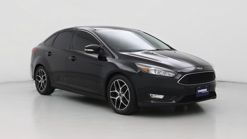 2017 Ford Focus SEL Hero Image