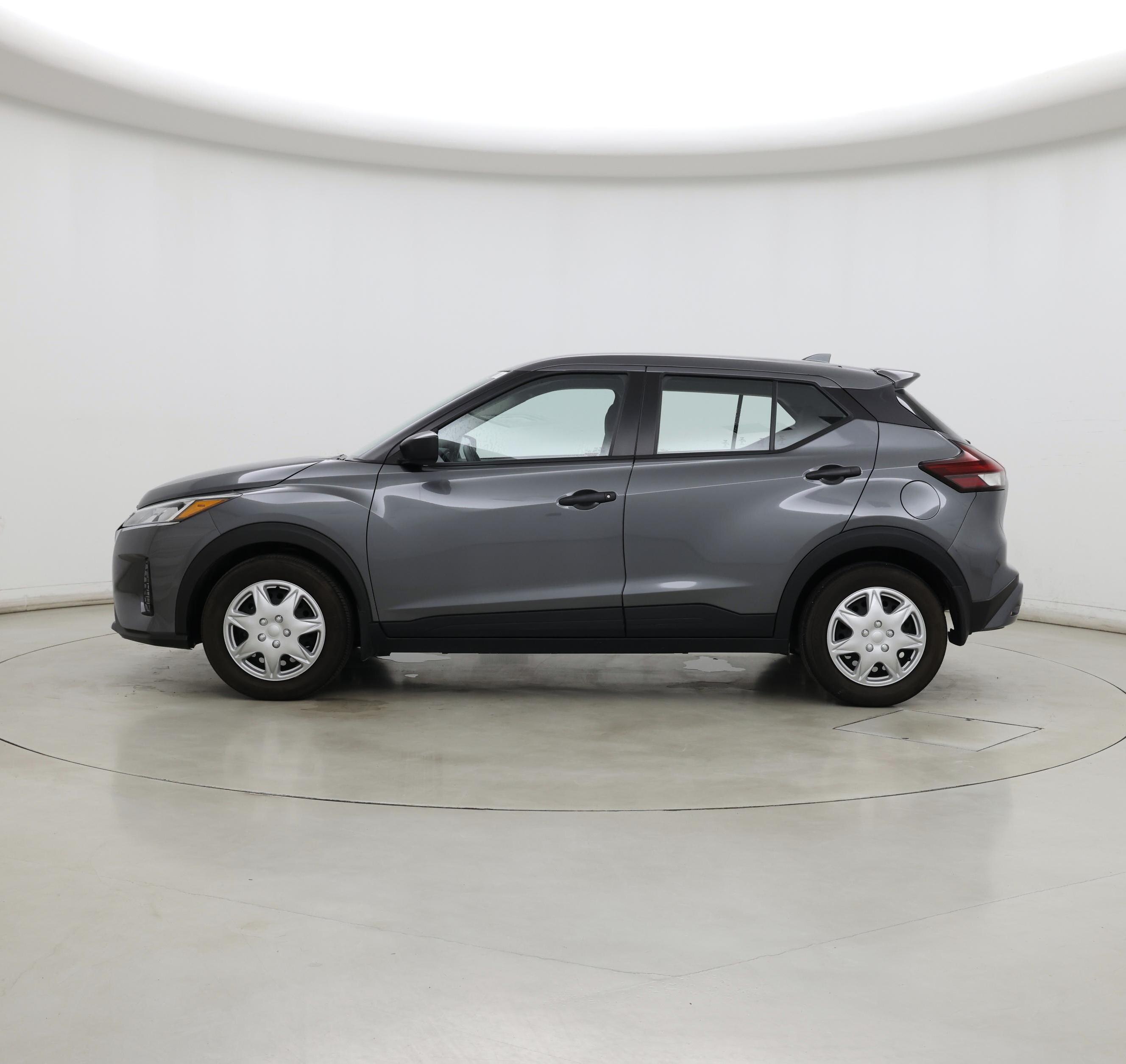 Thumbnail: 2023 Nissan Kicks - 3