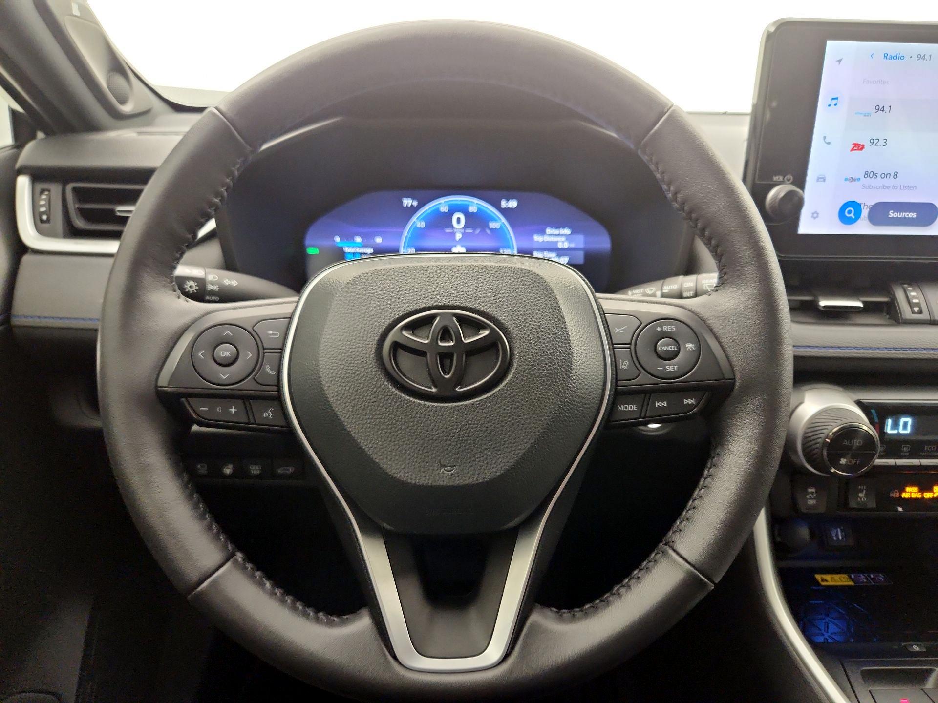 Thumbnail: 2023 Toyota RAV4 - 10