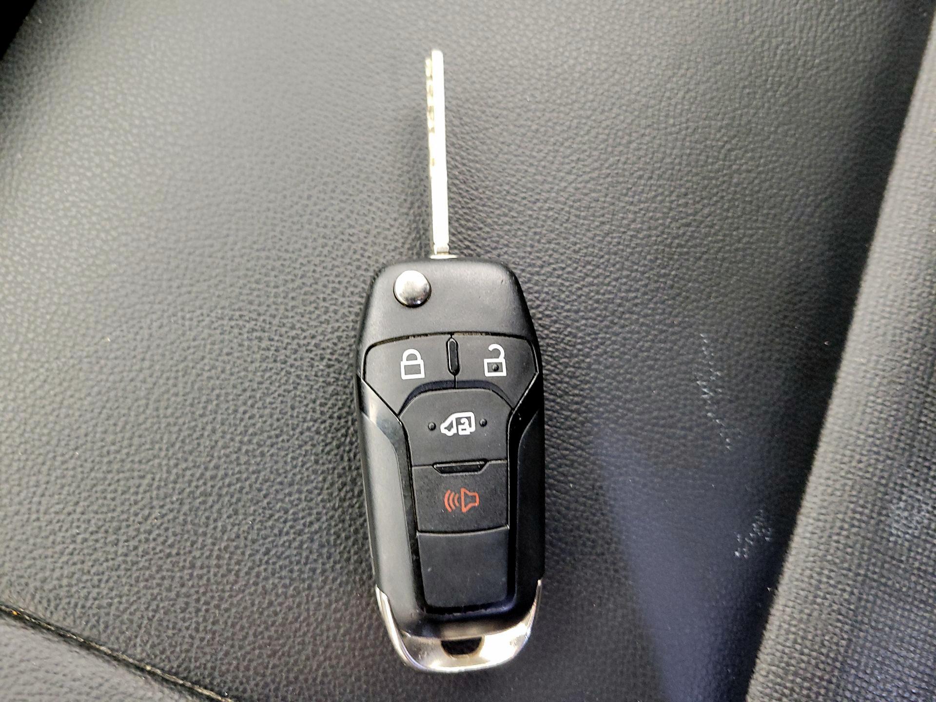 Thumbnail: 2020 Ford Transit Series - 19