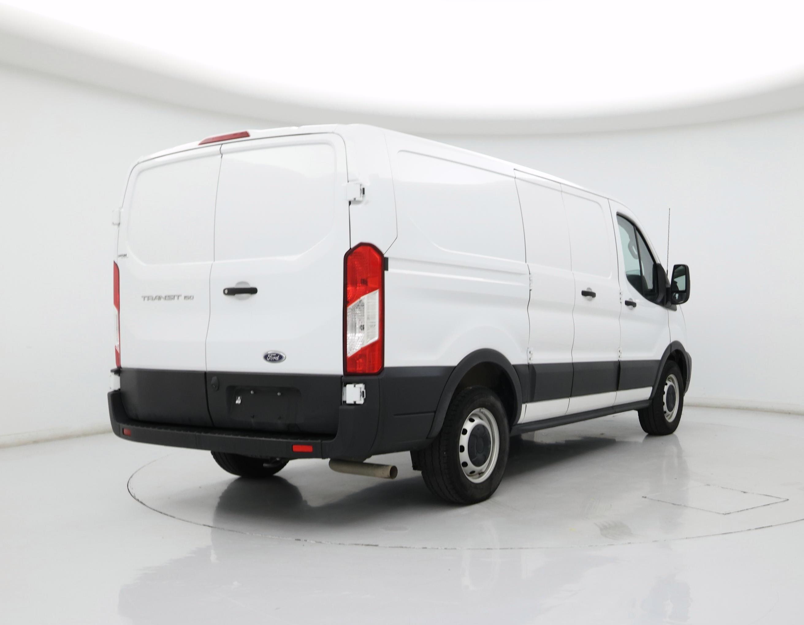 Thumbnail: 2020 Ford Transit Series - 8