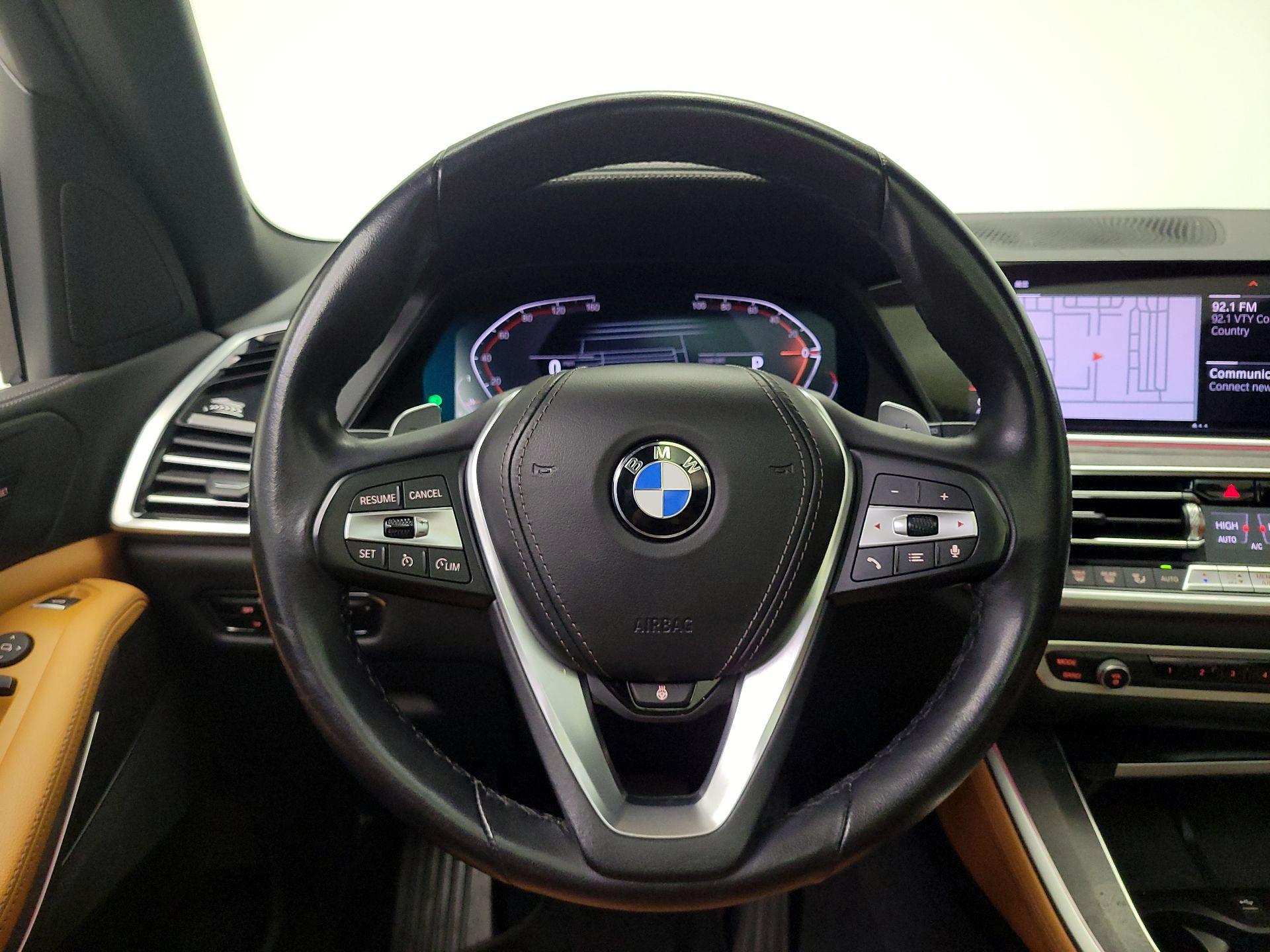 Thumbnail: 2022 BMW X5 - 10