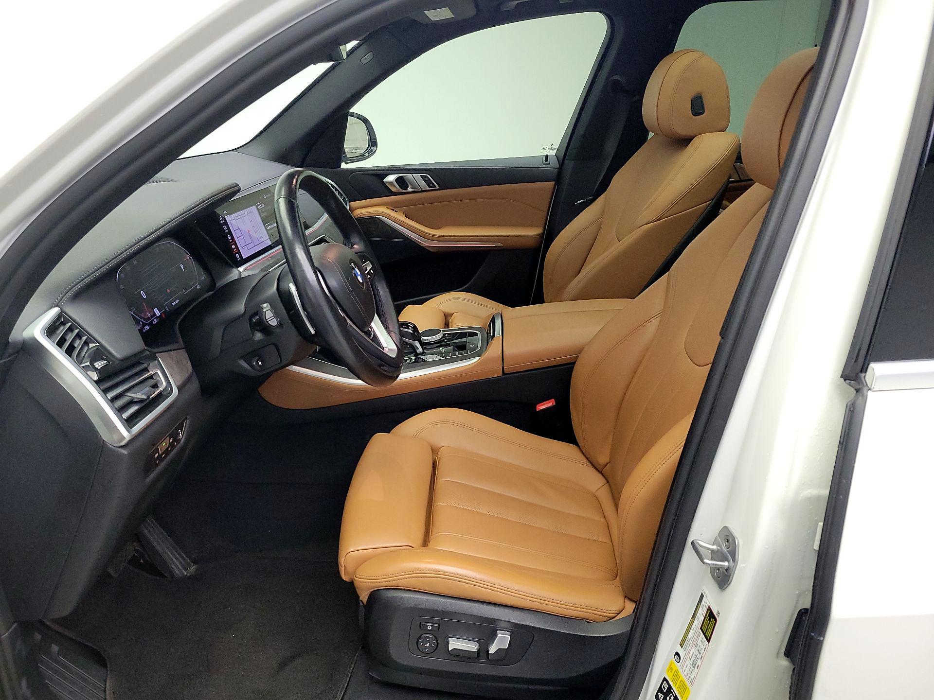 Thumbnail: 2022 BMW X5 - 11