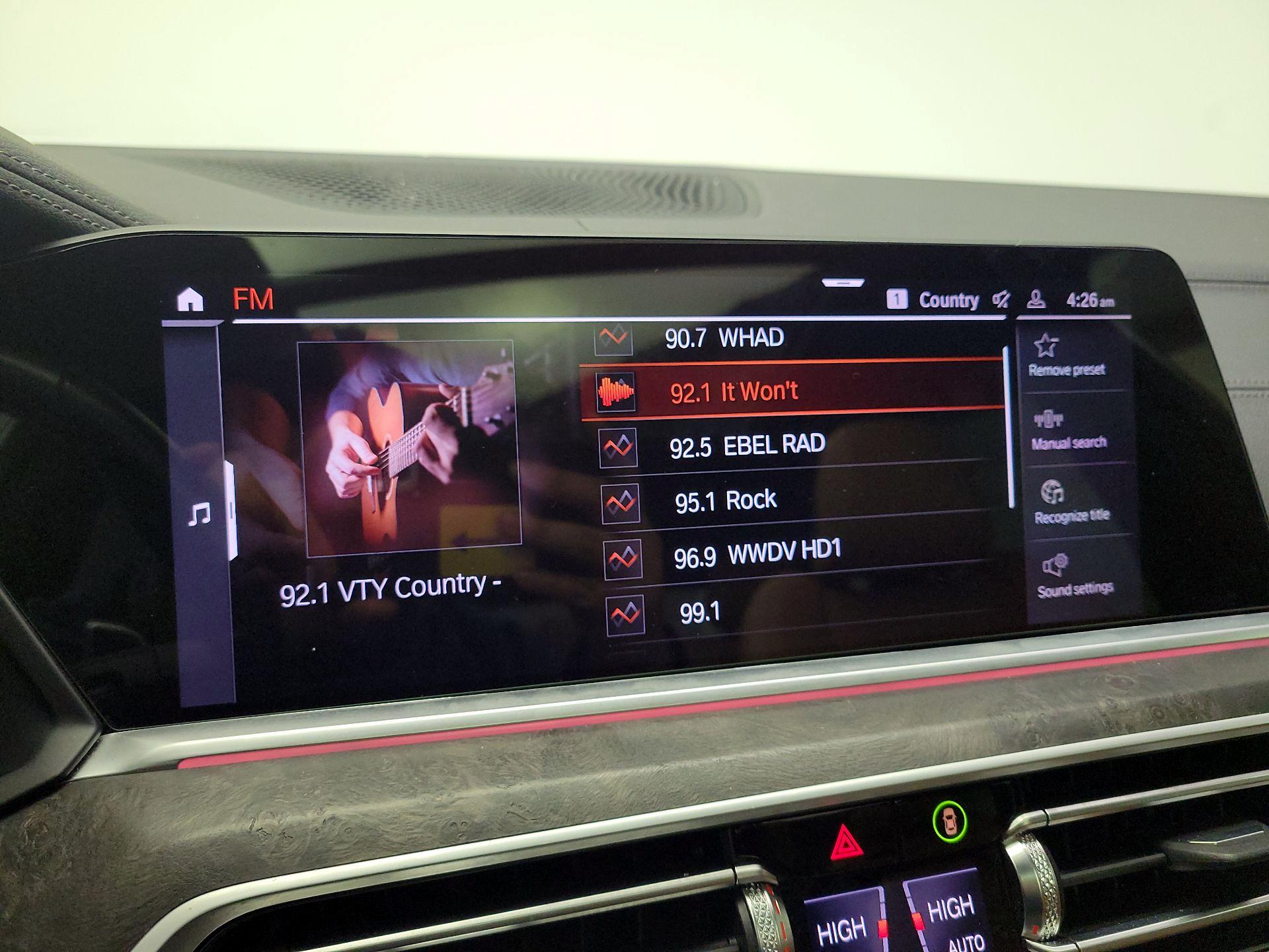 Thumbnail: 2022 BMW X5 - 16