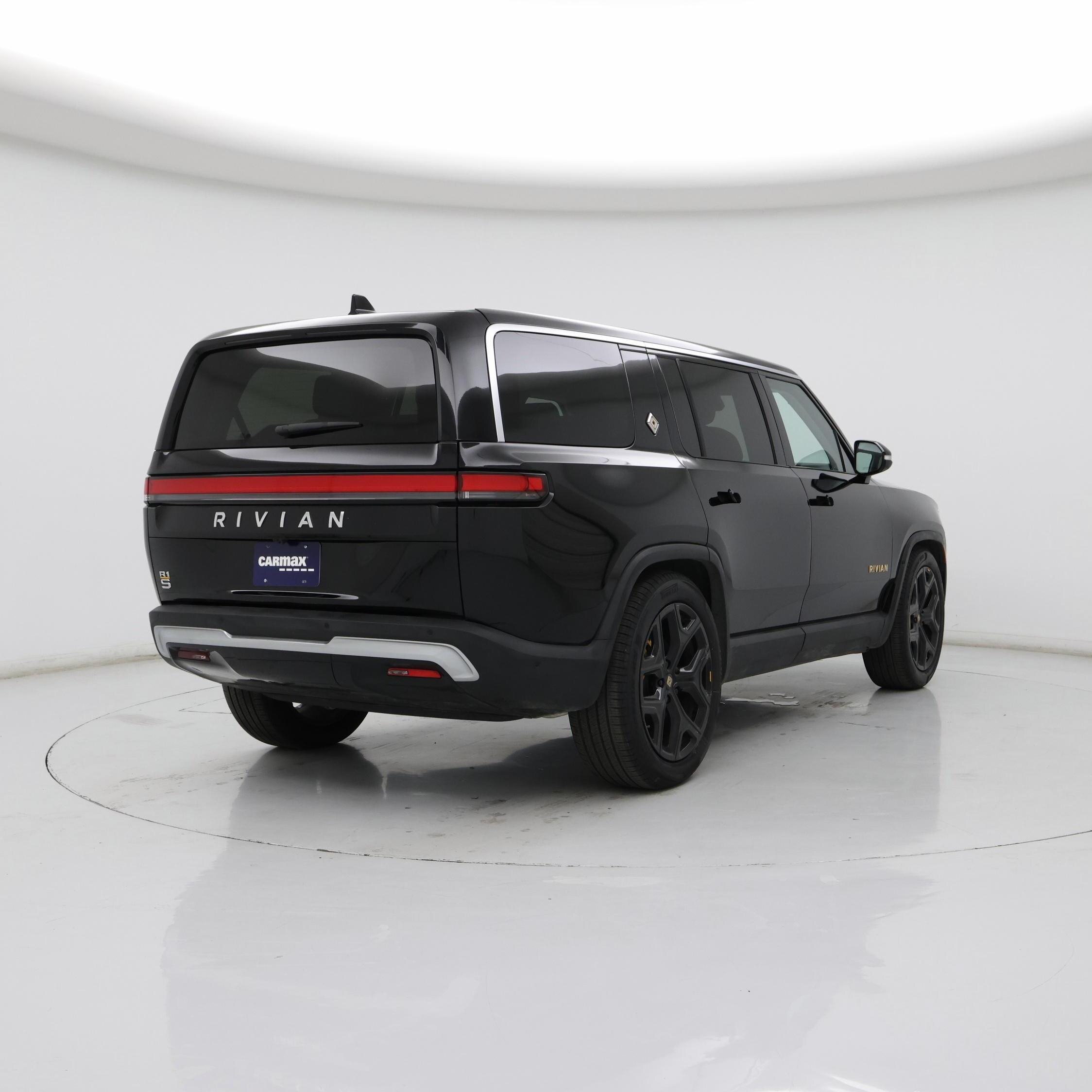 Thumbnail: 2023 Rivian R1S - 8