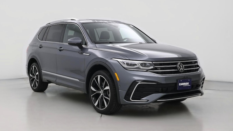 2024 Volkswagen Tiguan SE R-Line Hero Image