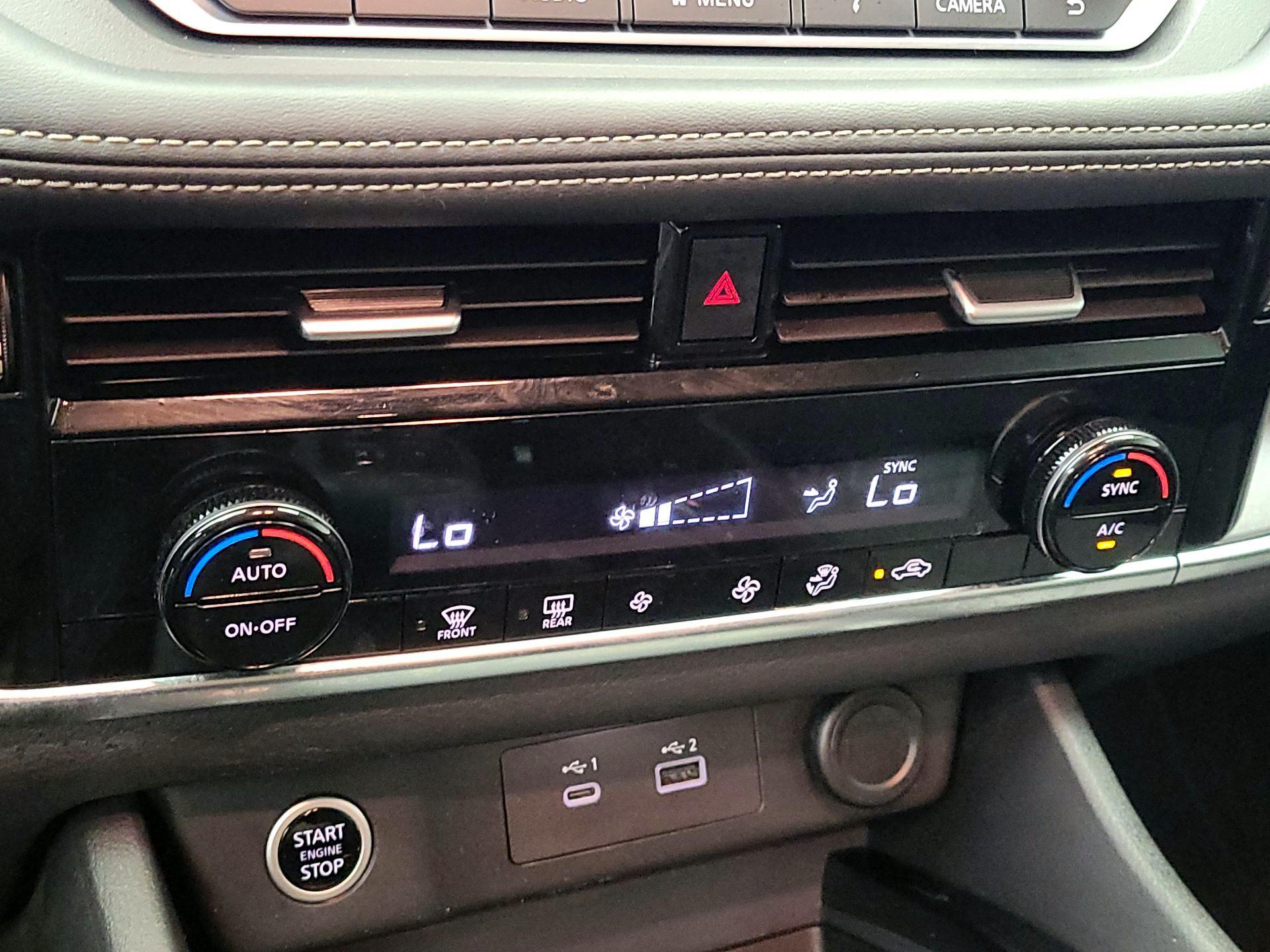 Thumbnail: 2021 Nissan Rogue - 16