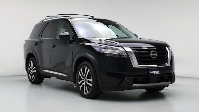 2023 Nissan Pathfinder Platinum Hero Image