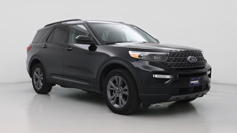 2023 Ford Explorer XLT Hero Image