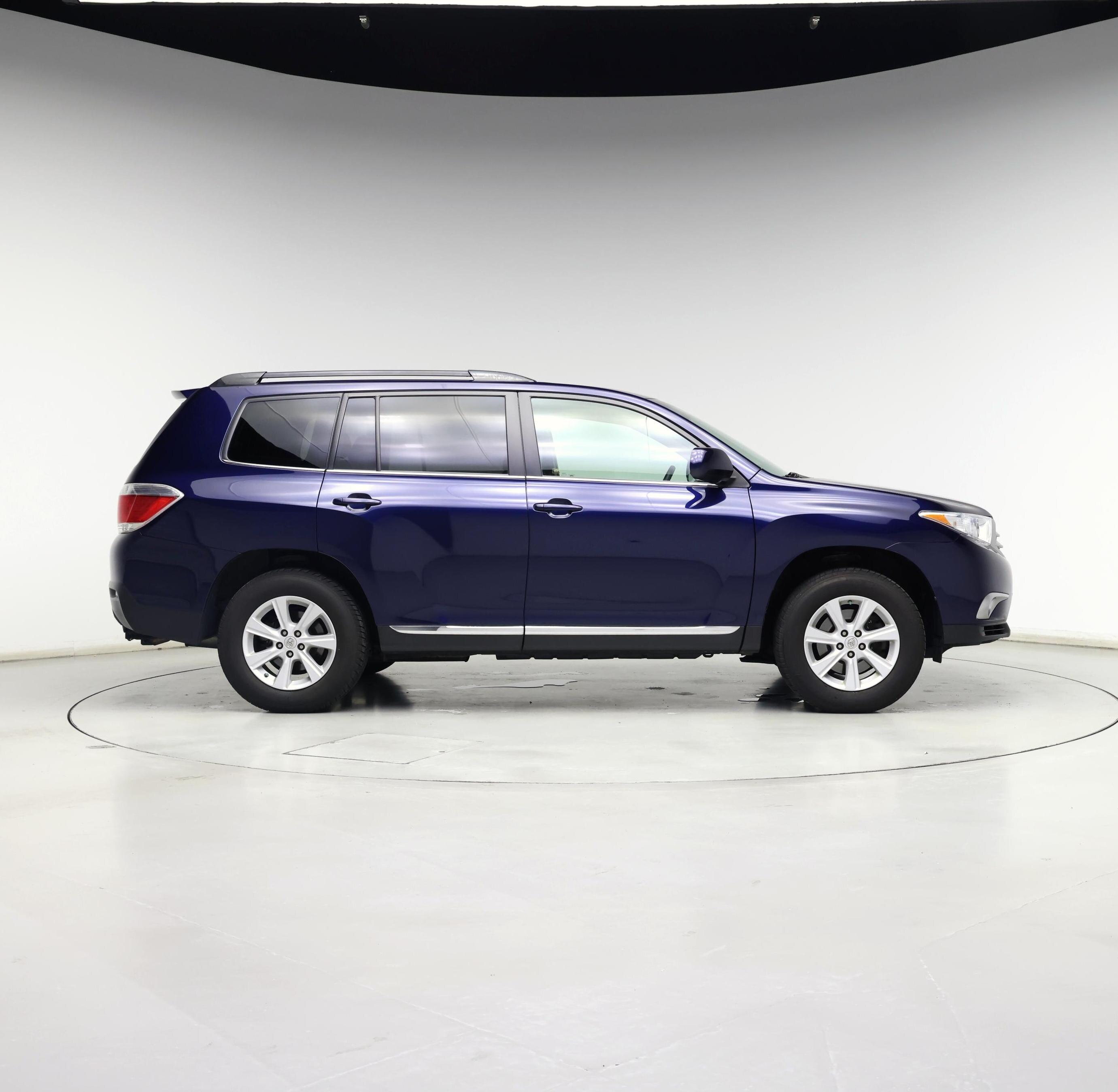 Thumbnail: 2013 Toyota Highlander - 7