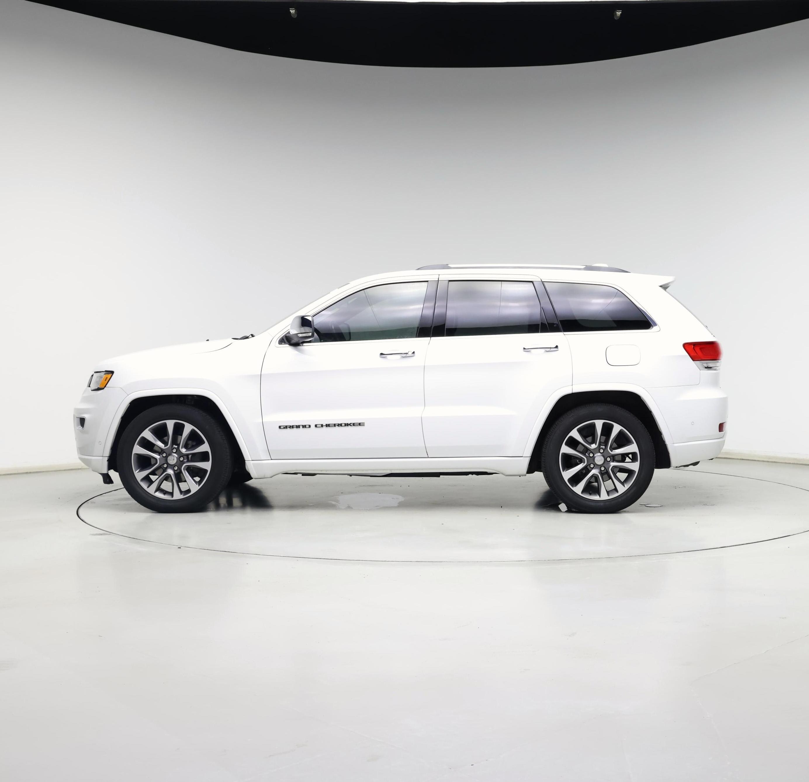 Thumbnail: 2018 Jeep Grand Cherokee - 3
