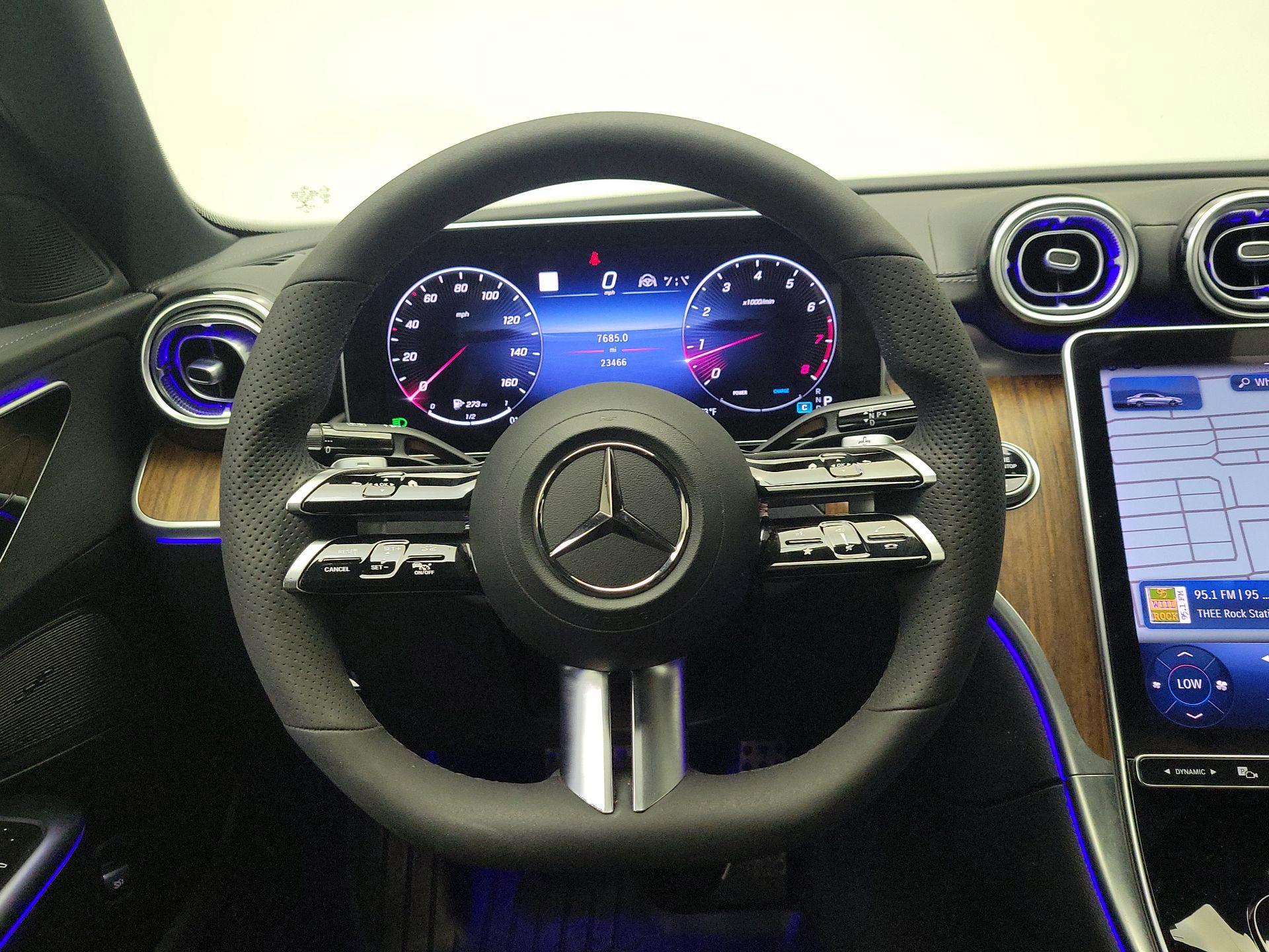 Thumbnail: 2022 Mercedes-Benz C-Class - 10