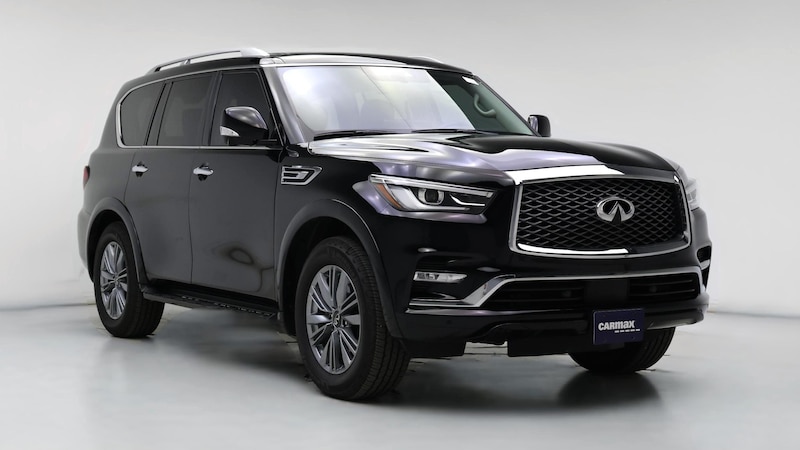 2022 INFINITI QX80 Luxe Hero Image