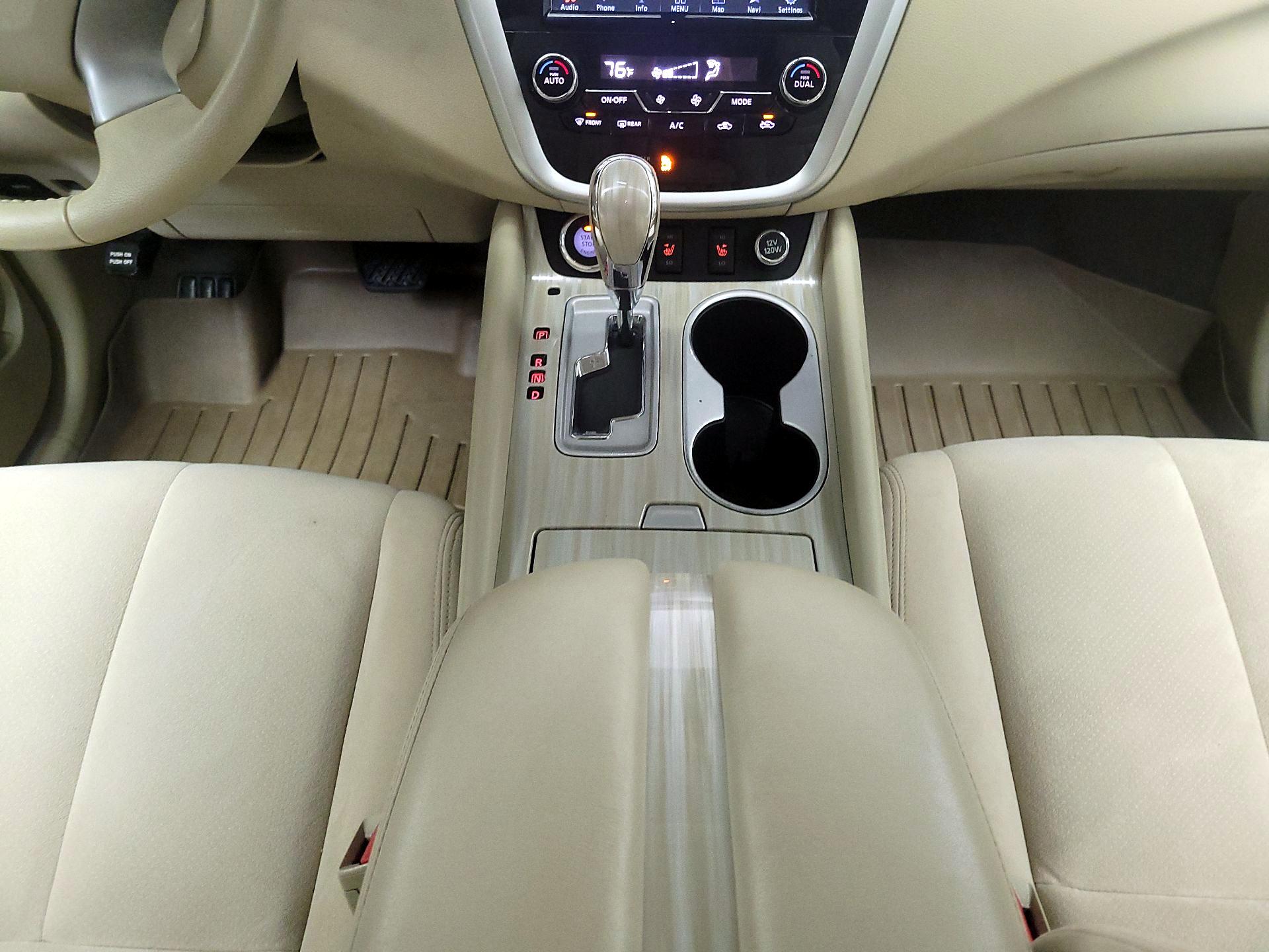 Thumbnail: 2017 Nissan Murano - 18
