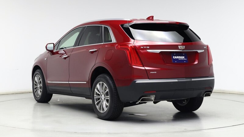 2019 Cadillac XT5 Luxury 2