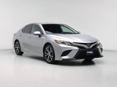 2019 Toyota Camry SE -
                Hillside, IL